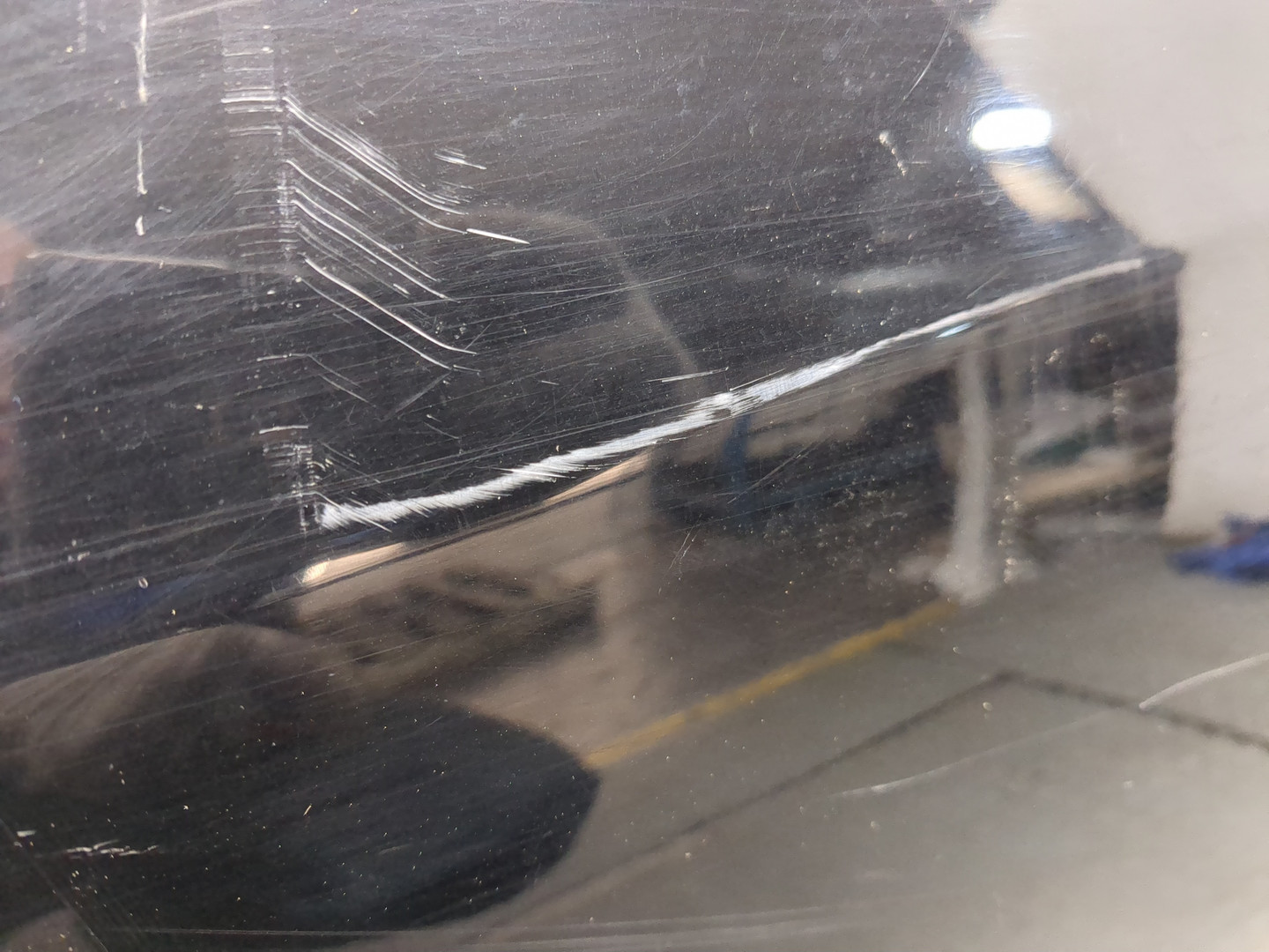 Дверь передняя левая