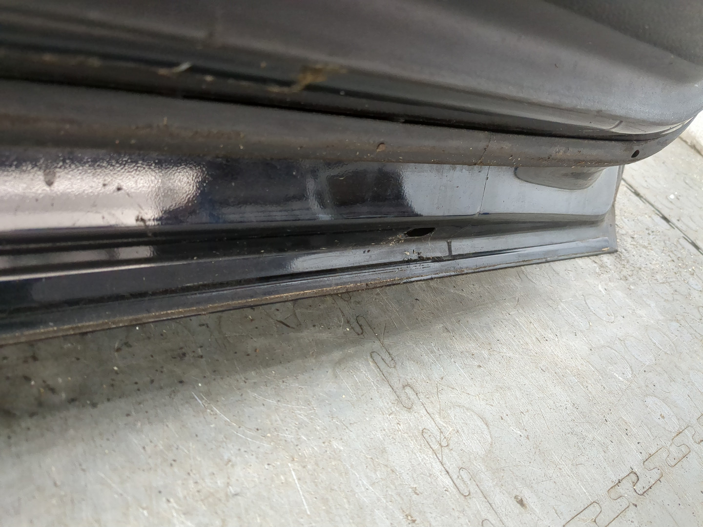 Дверь передняя левая