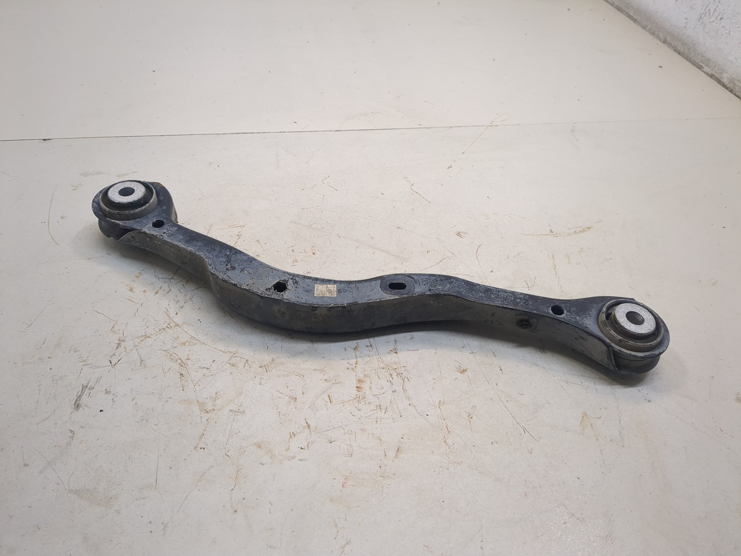 Рычаг задний