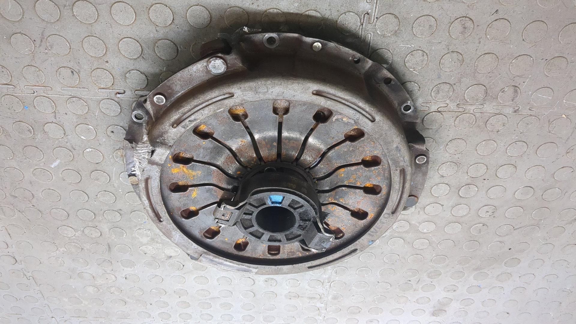 Корзина сцепления