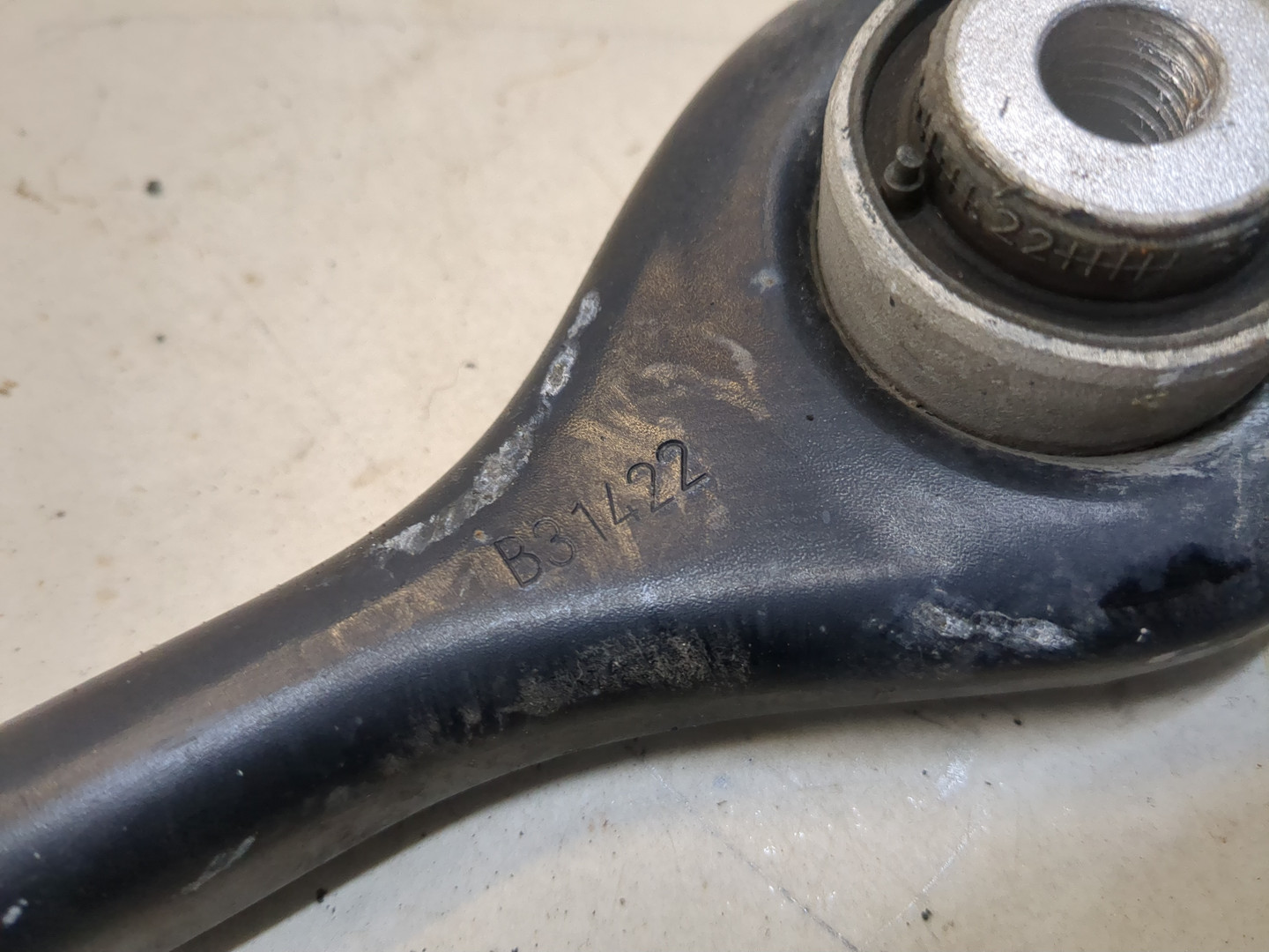 Рычаг задний