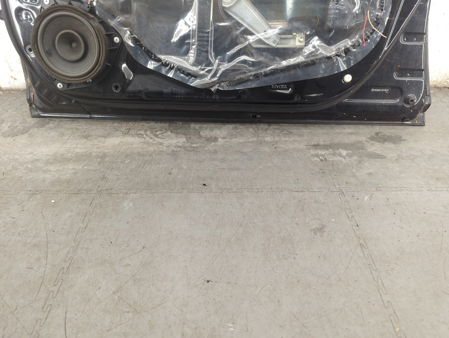 Дверь передняя правая