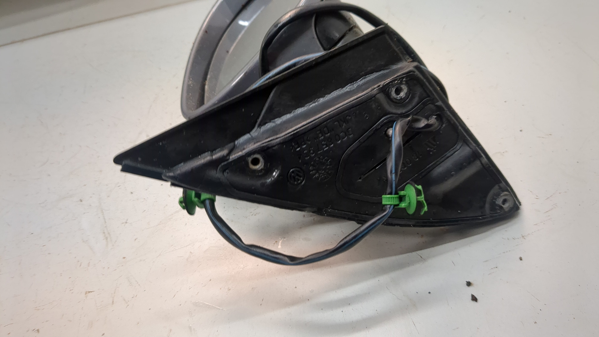 Зеркало правое электрическое