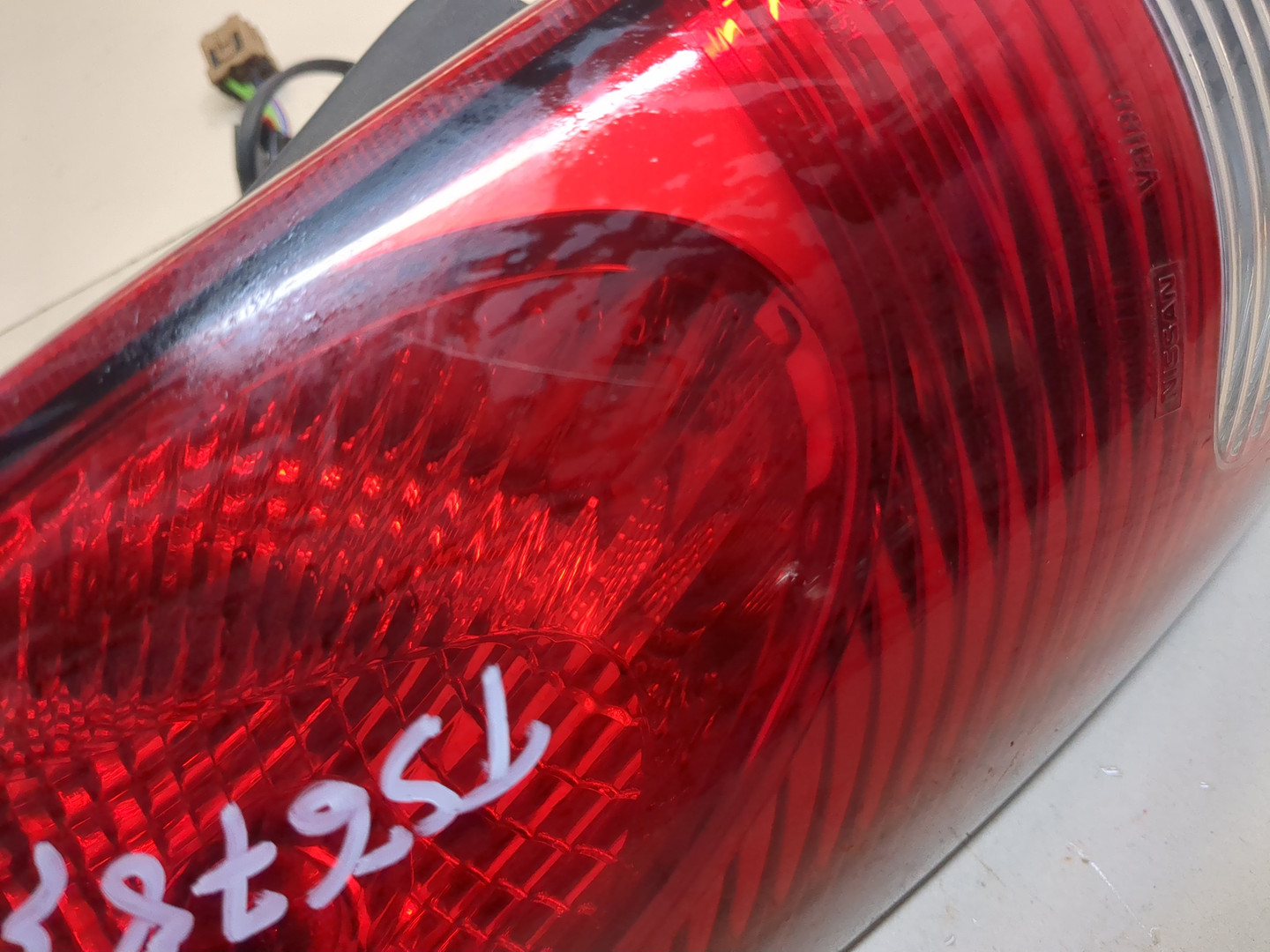 Фонарь задний левый