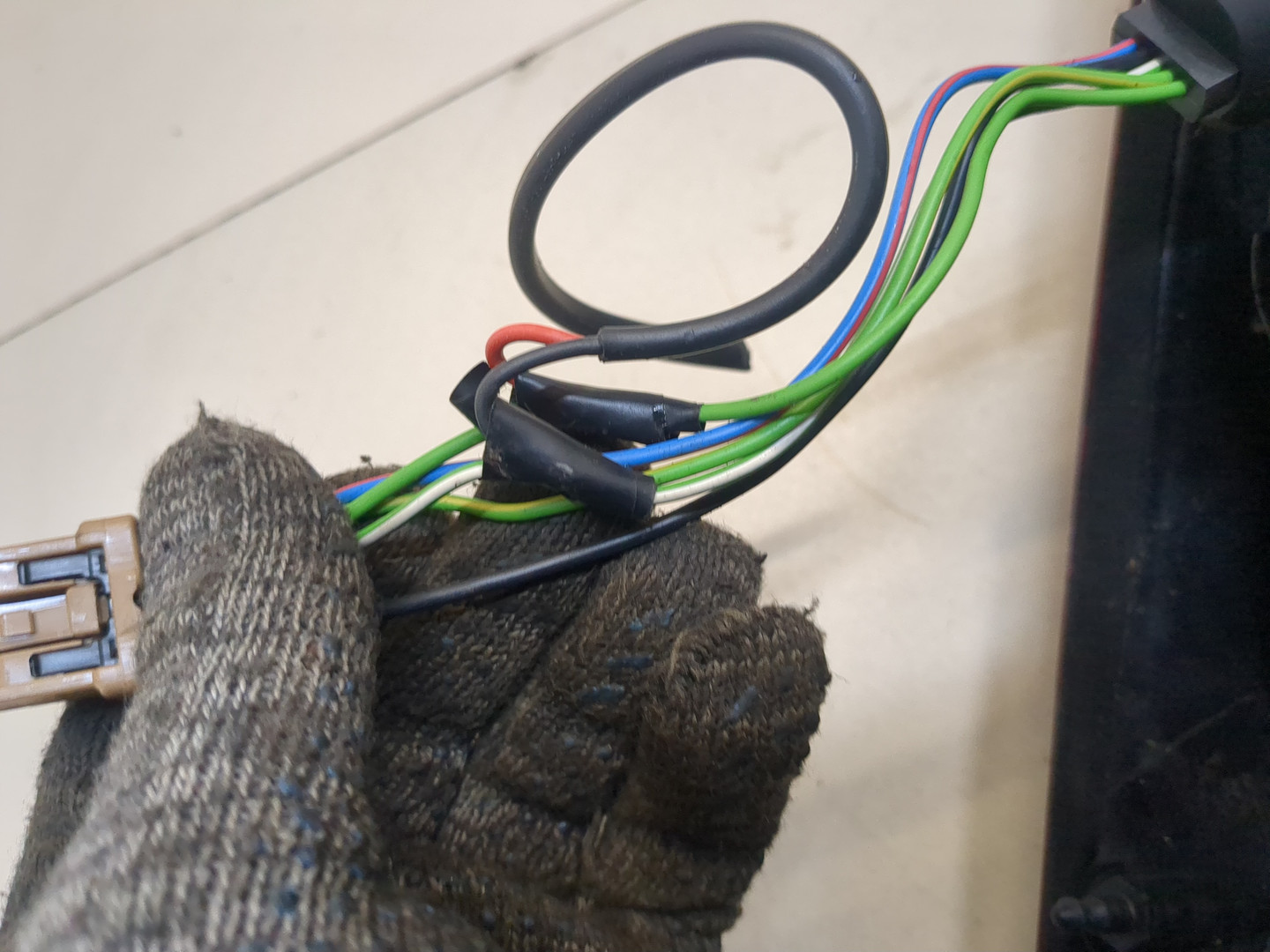 Фонарь задний левый