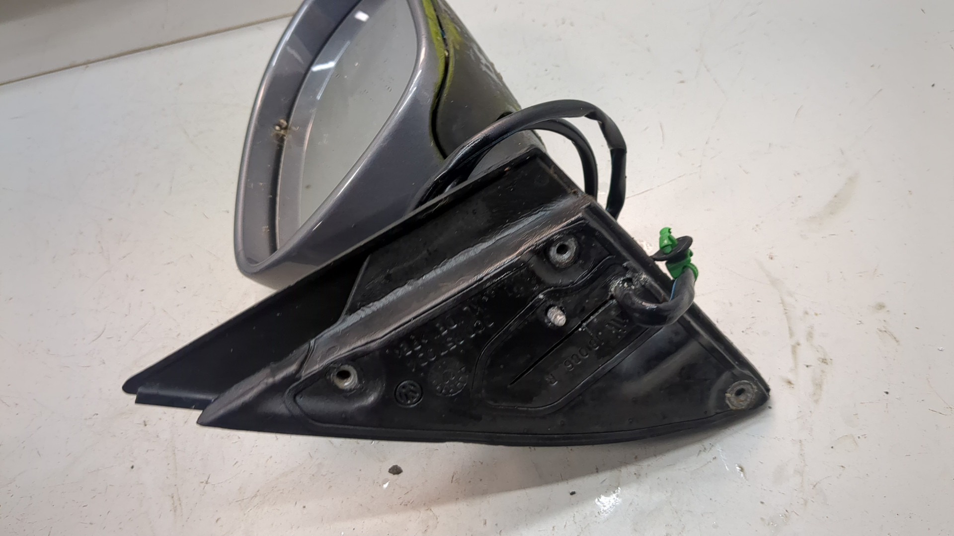 Зеркало правое электрическое