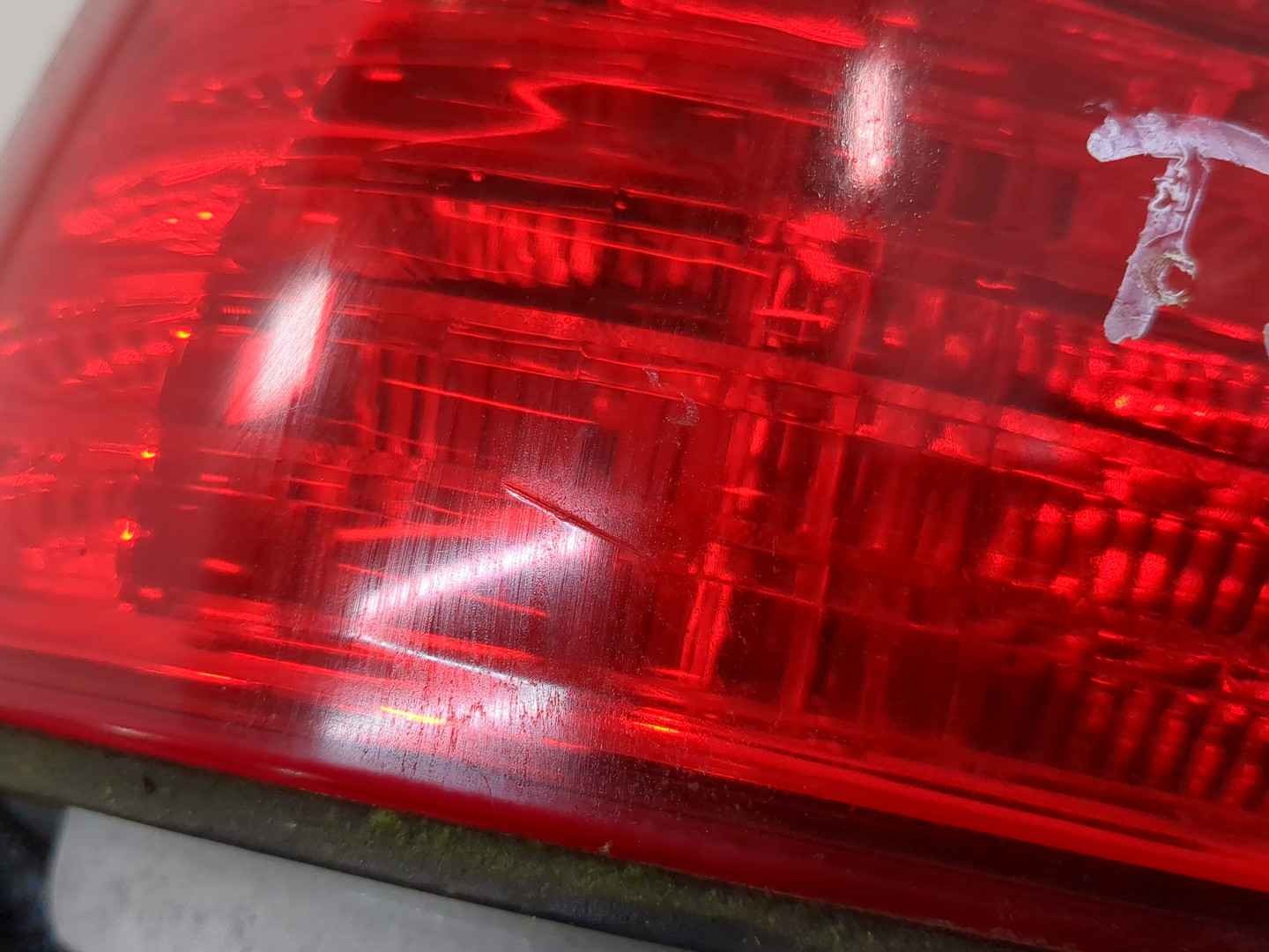 Фонарь задний левый