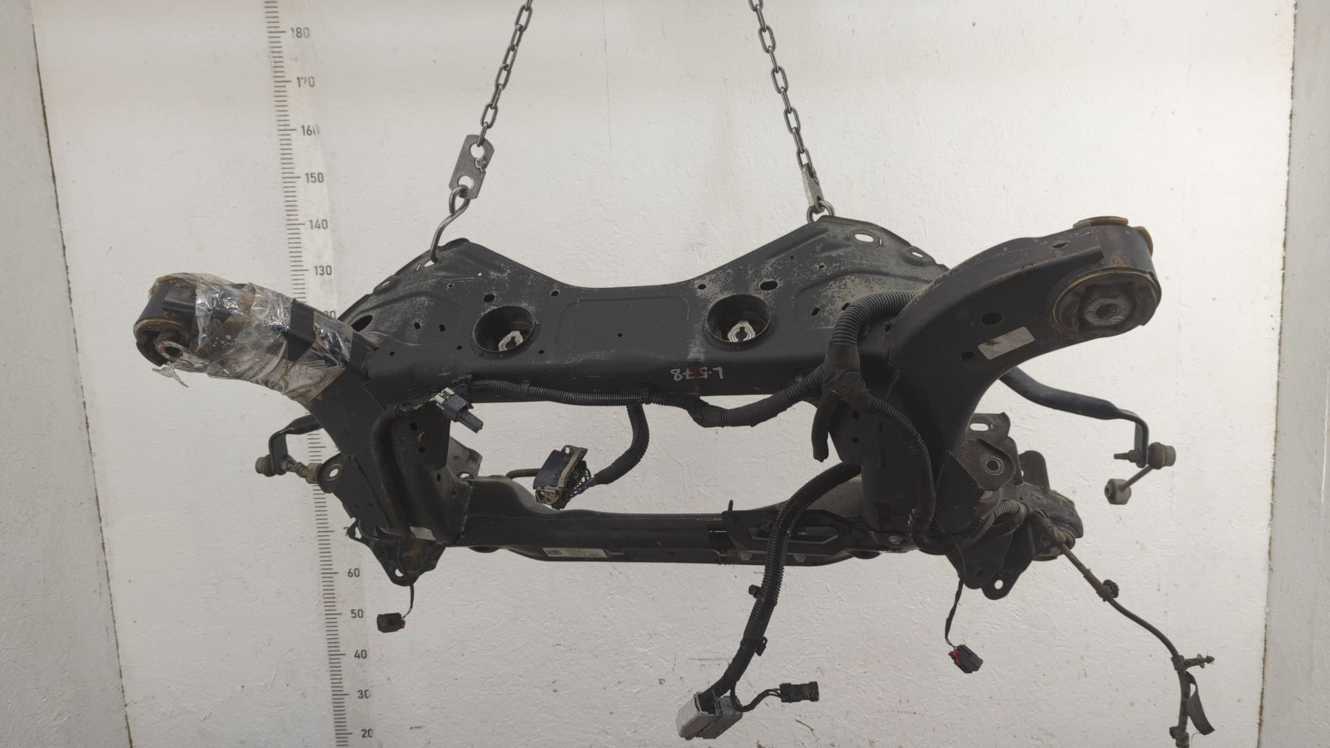 Балка задняя