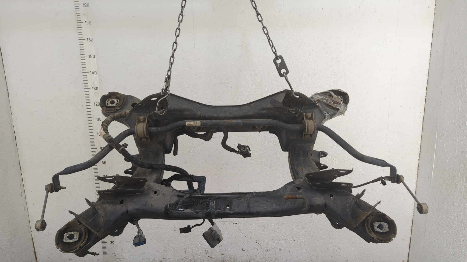 Балка задняя