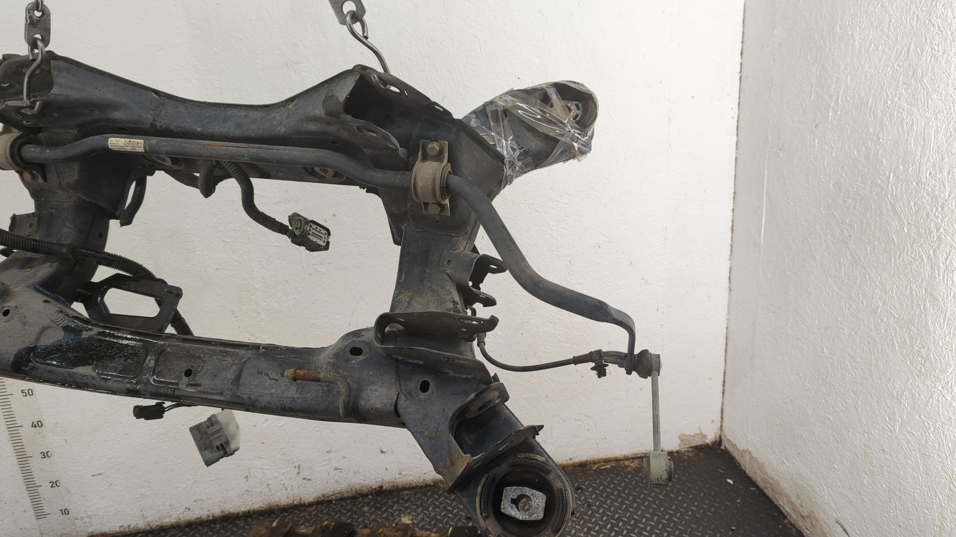 Балка задняя