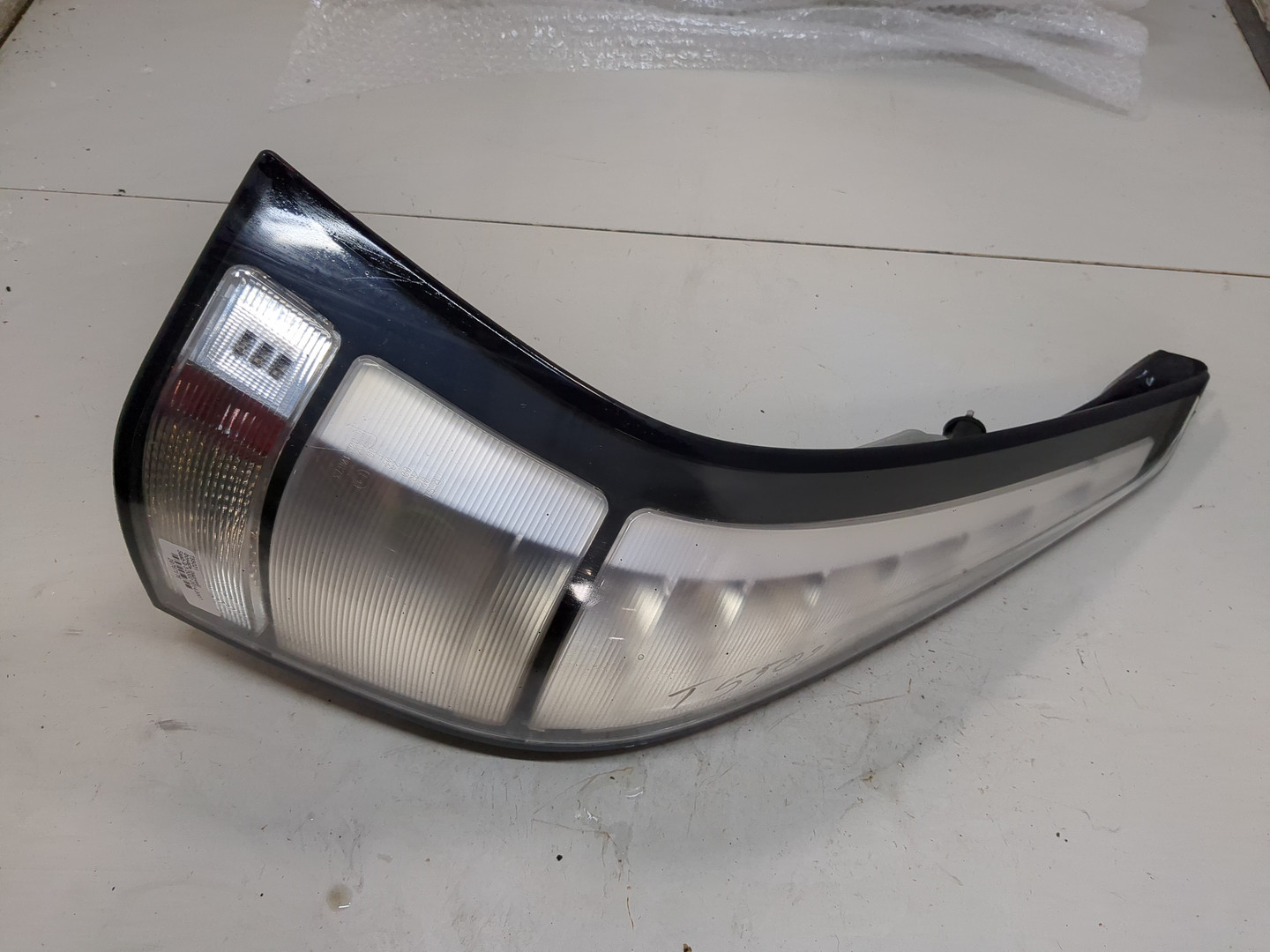 Фонарь задний левый