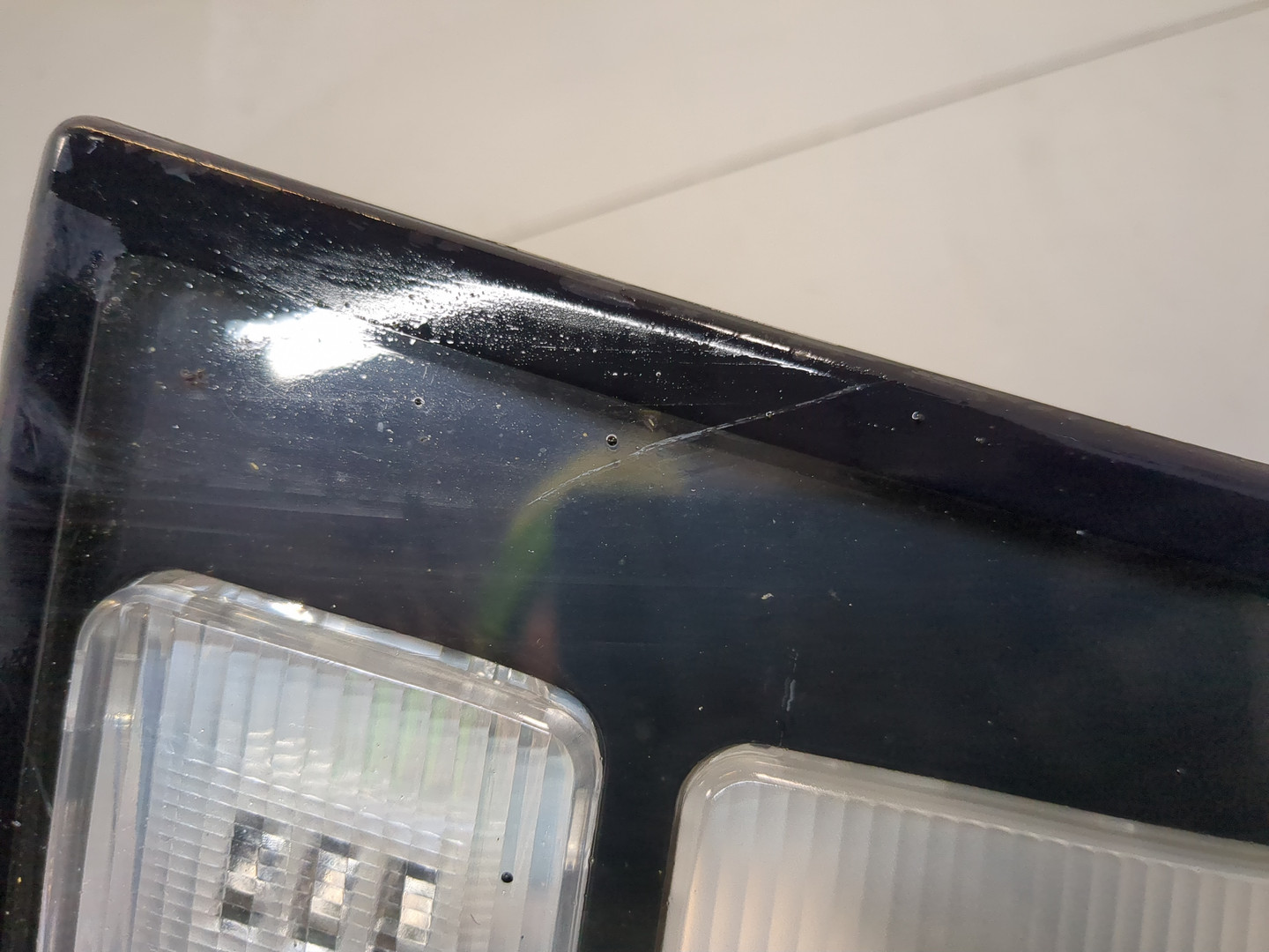 Фонарь задний левый