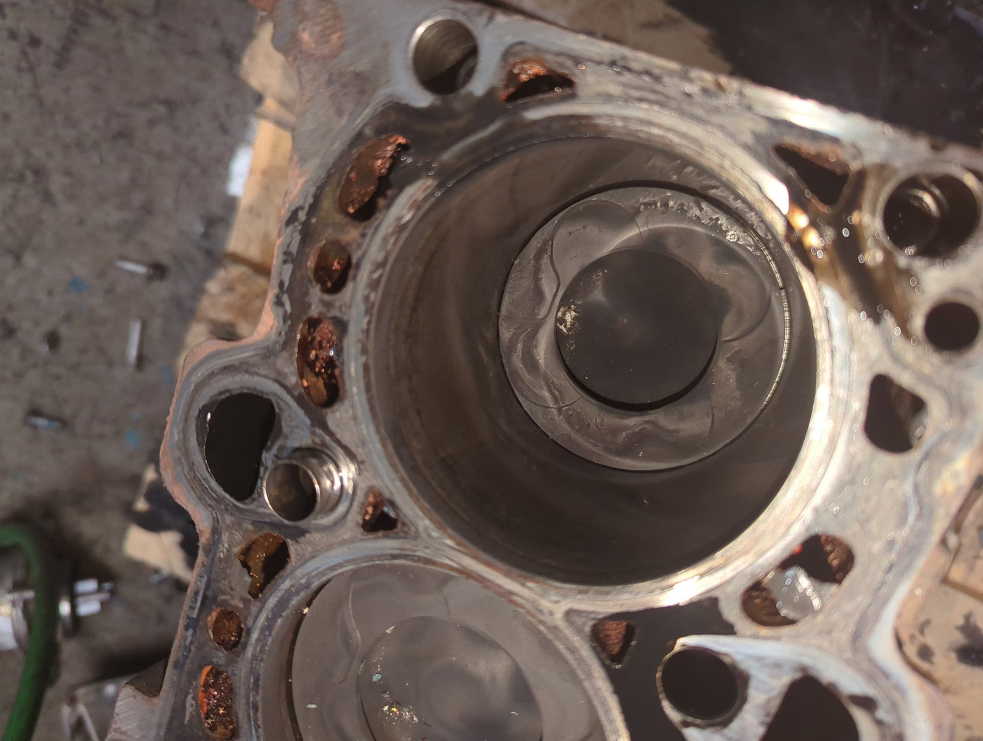 Блок двигателя