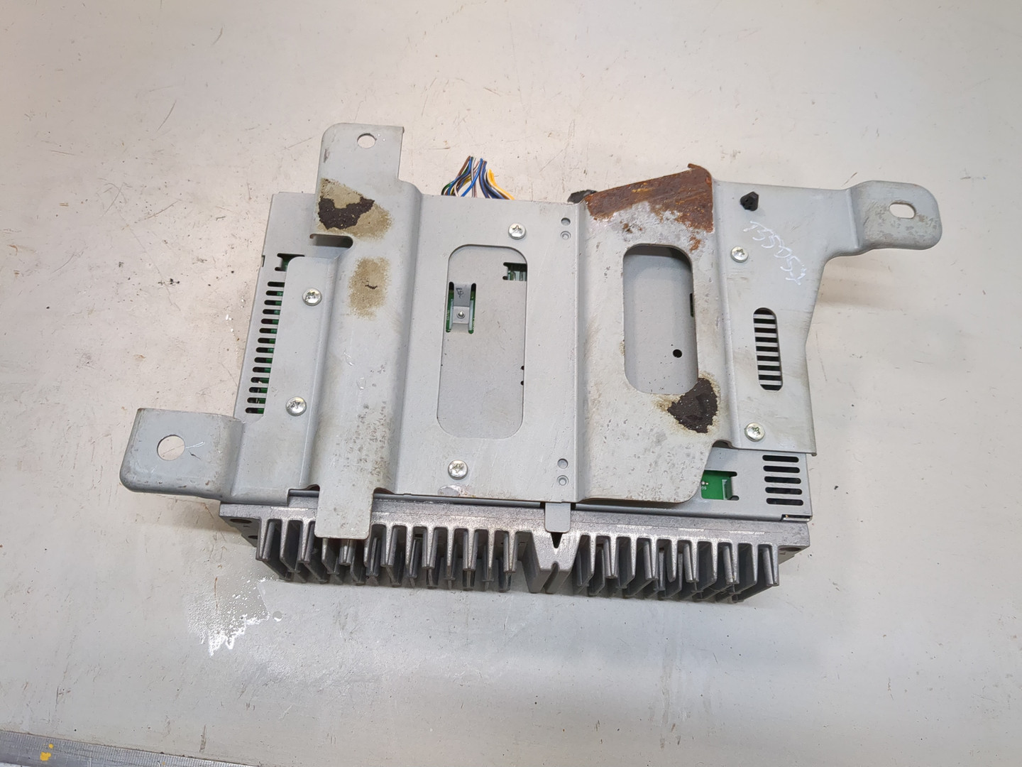 Усилитель акустической системы