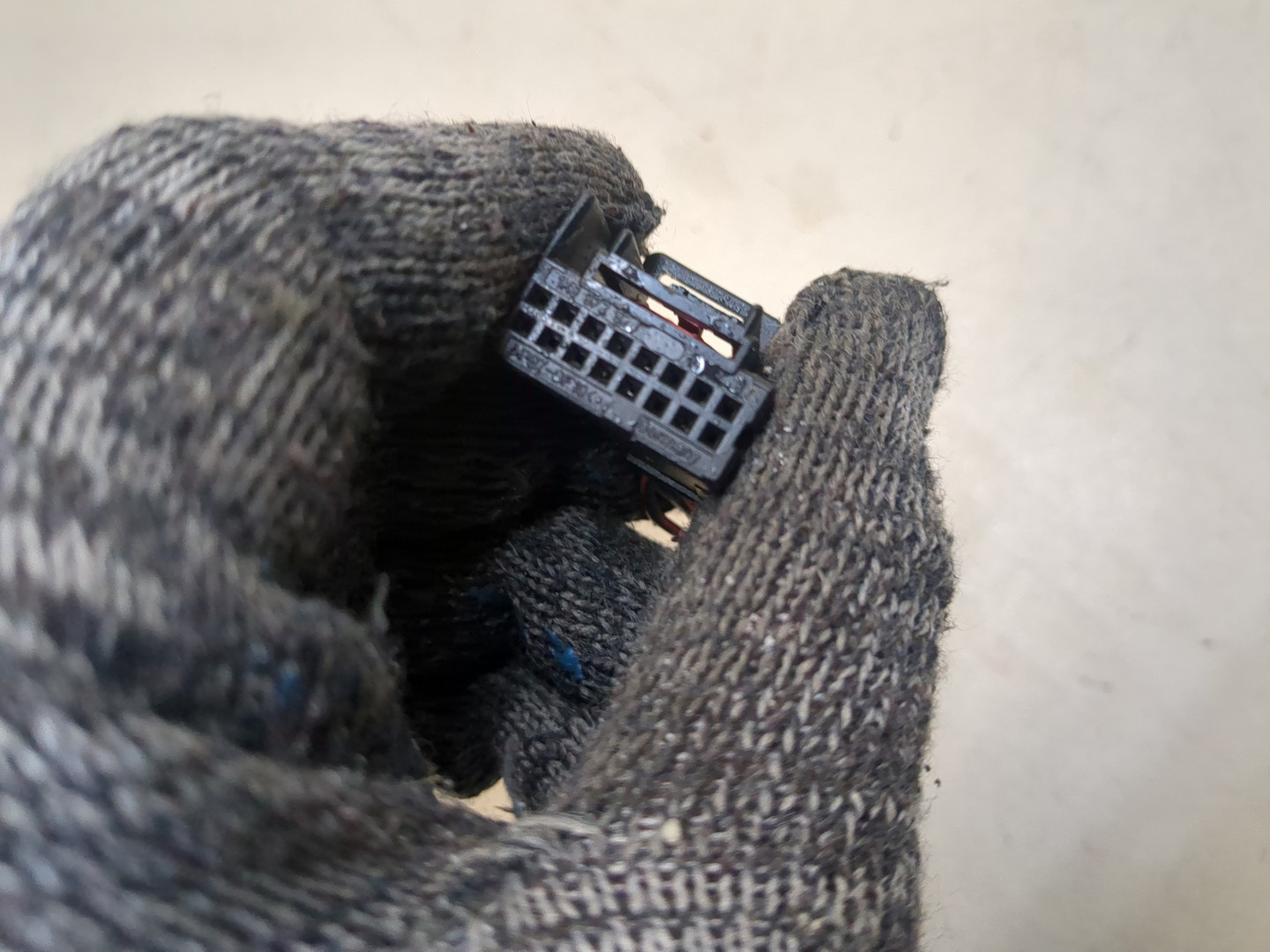 Зеркало правое электрическое