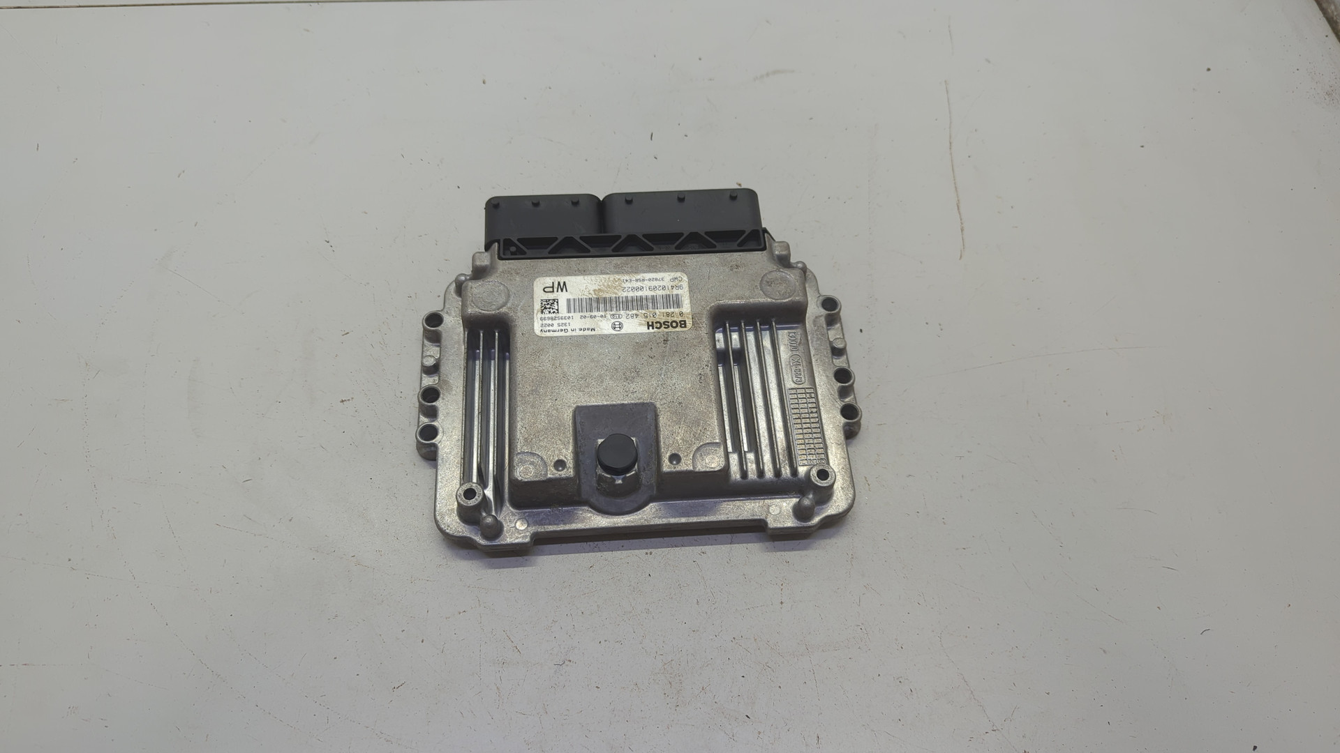 Блок управления двигателем