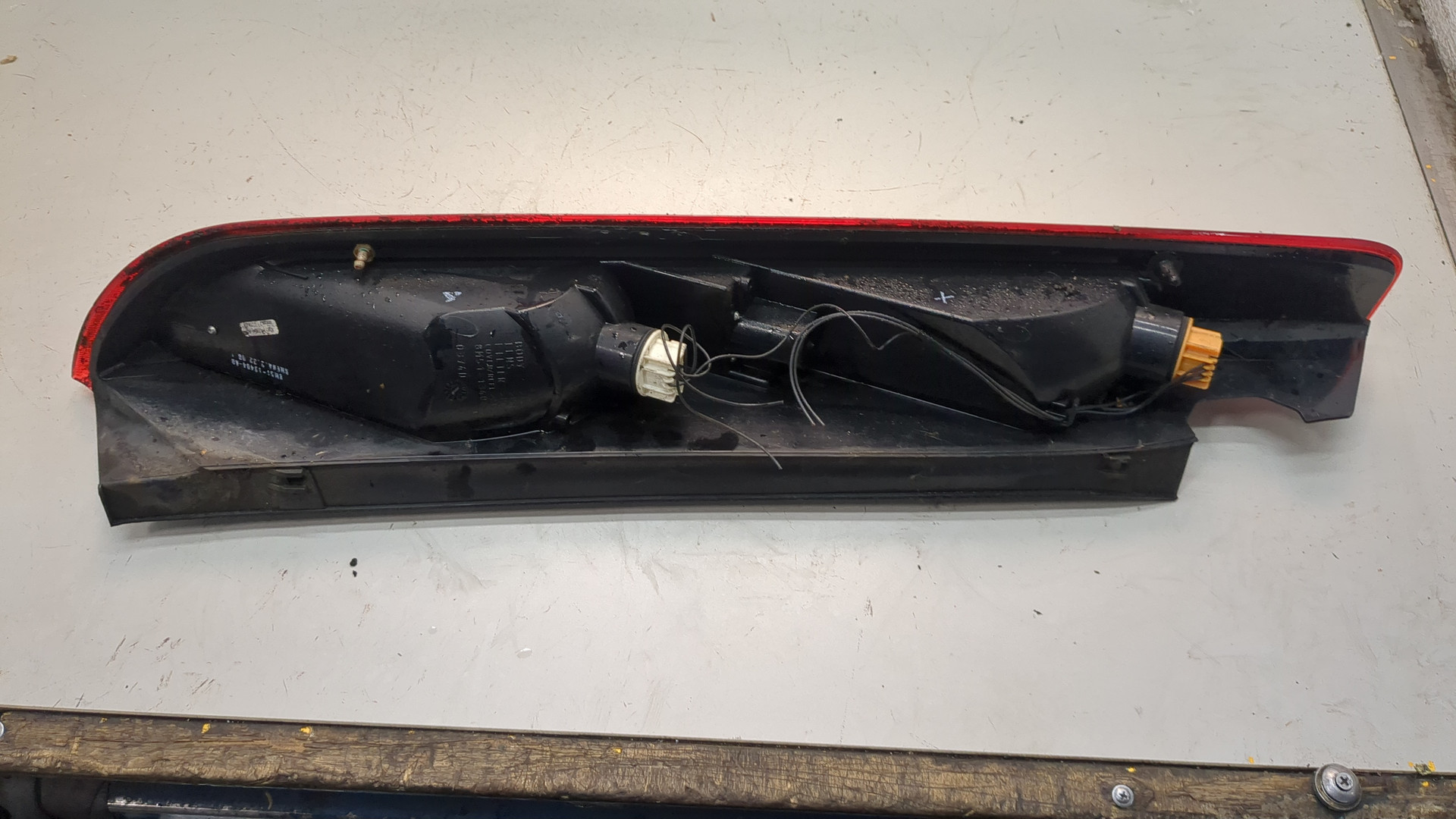 Фонарь задний правый