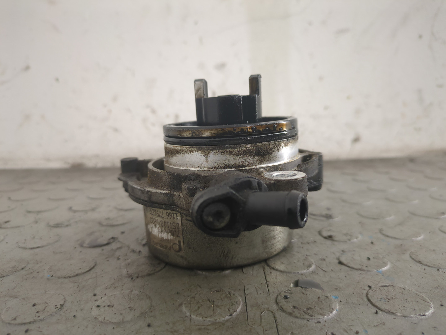 Насос вакуумный