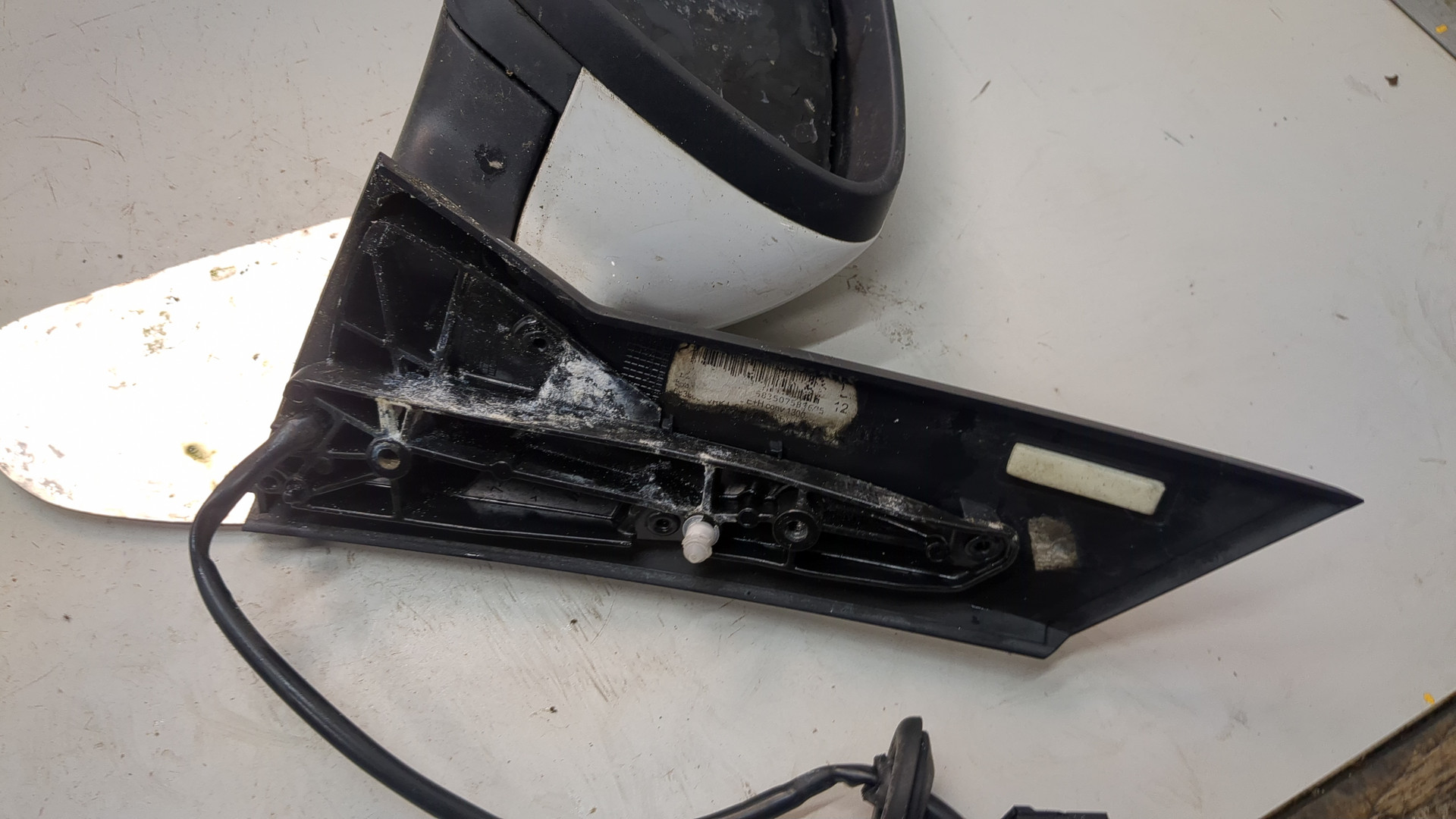 Зеркало левое электрическое