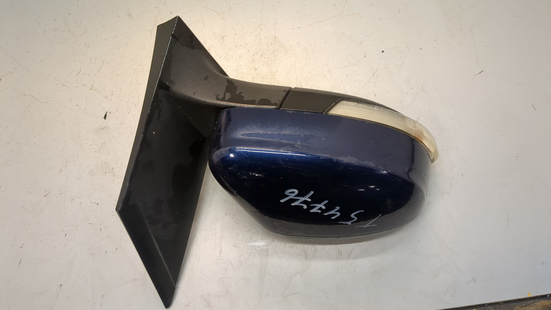 Зеркало правое электрическое