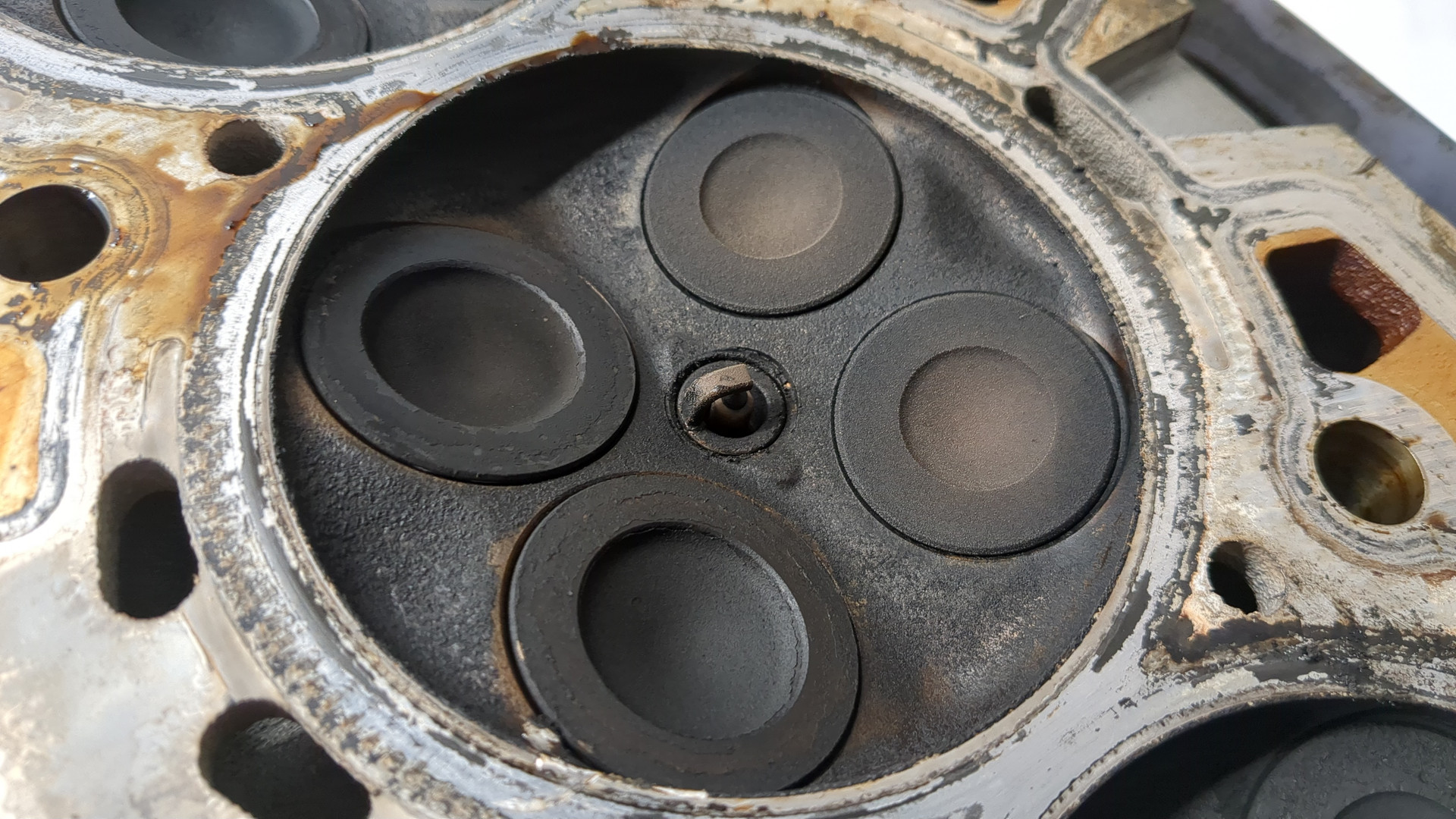 Головка блока цилиндров