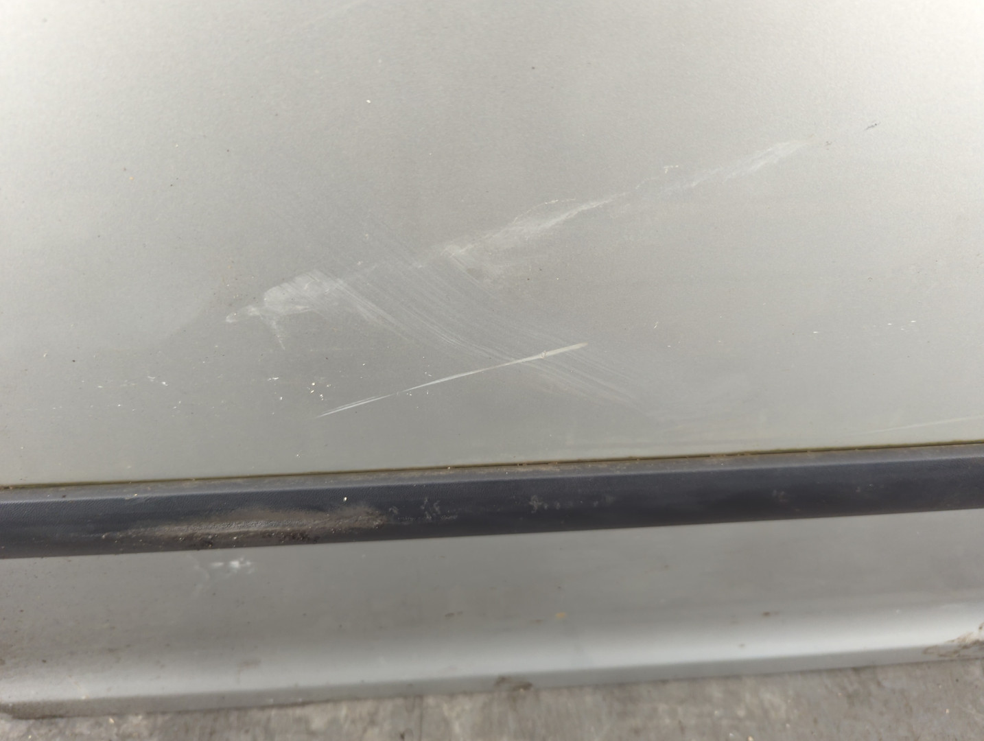 Дверь передняя правая