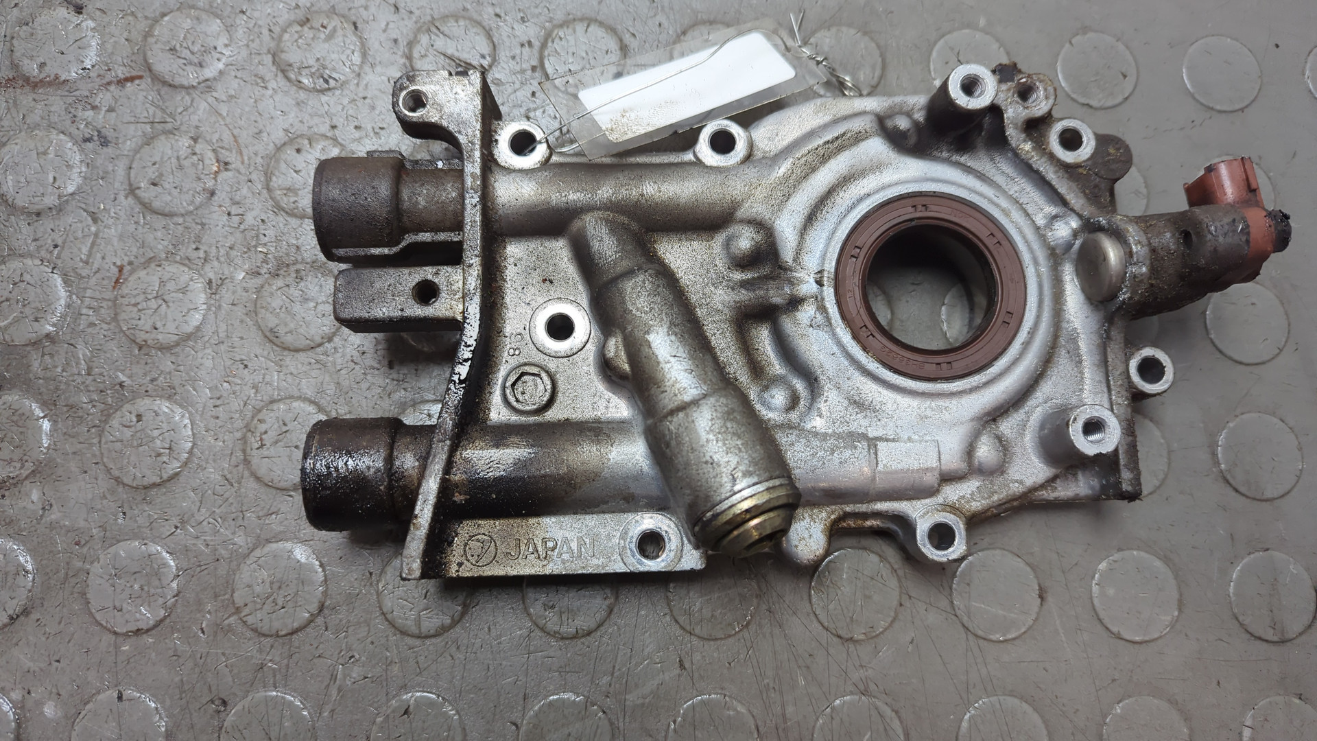 Насос масляный