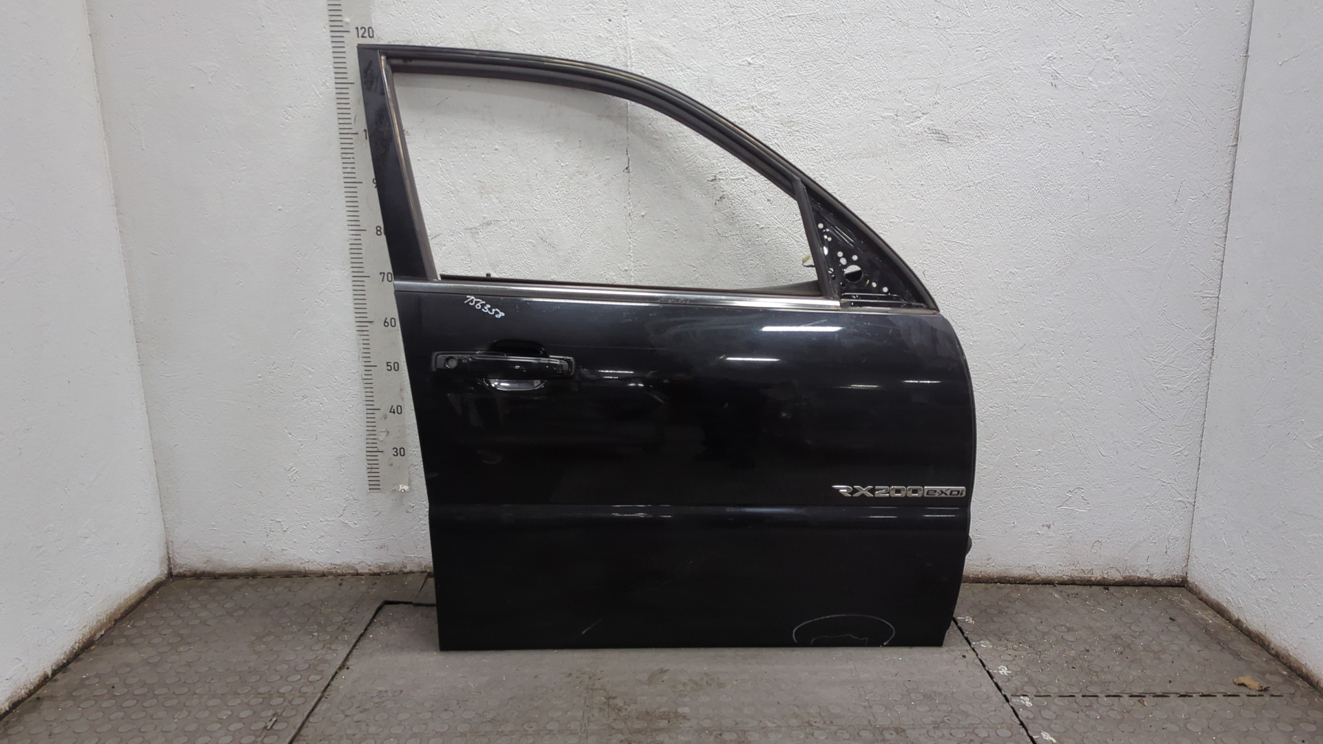 Дверь передняя правая