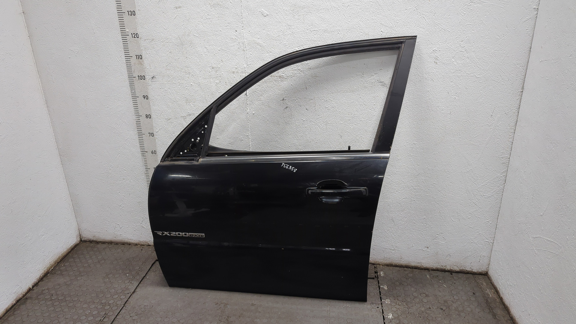 Дверь передняя левая