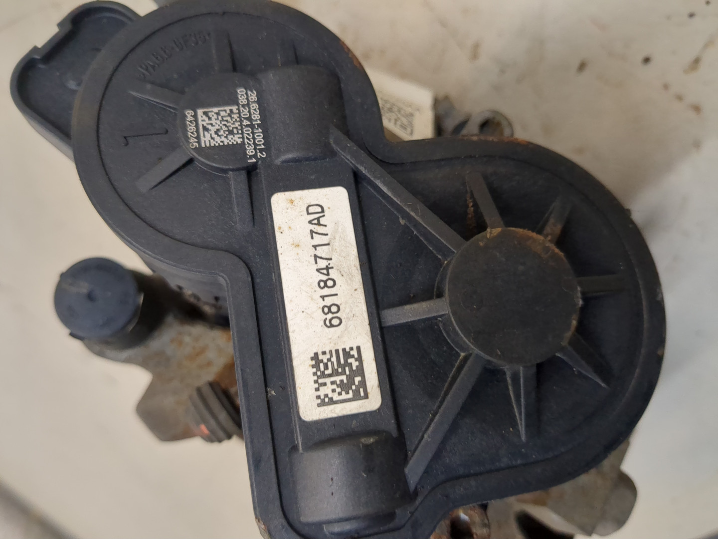 Суппорт задний левый