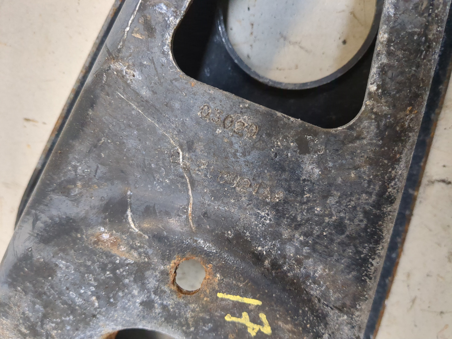 Рычаг задний