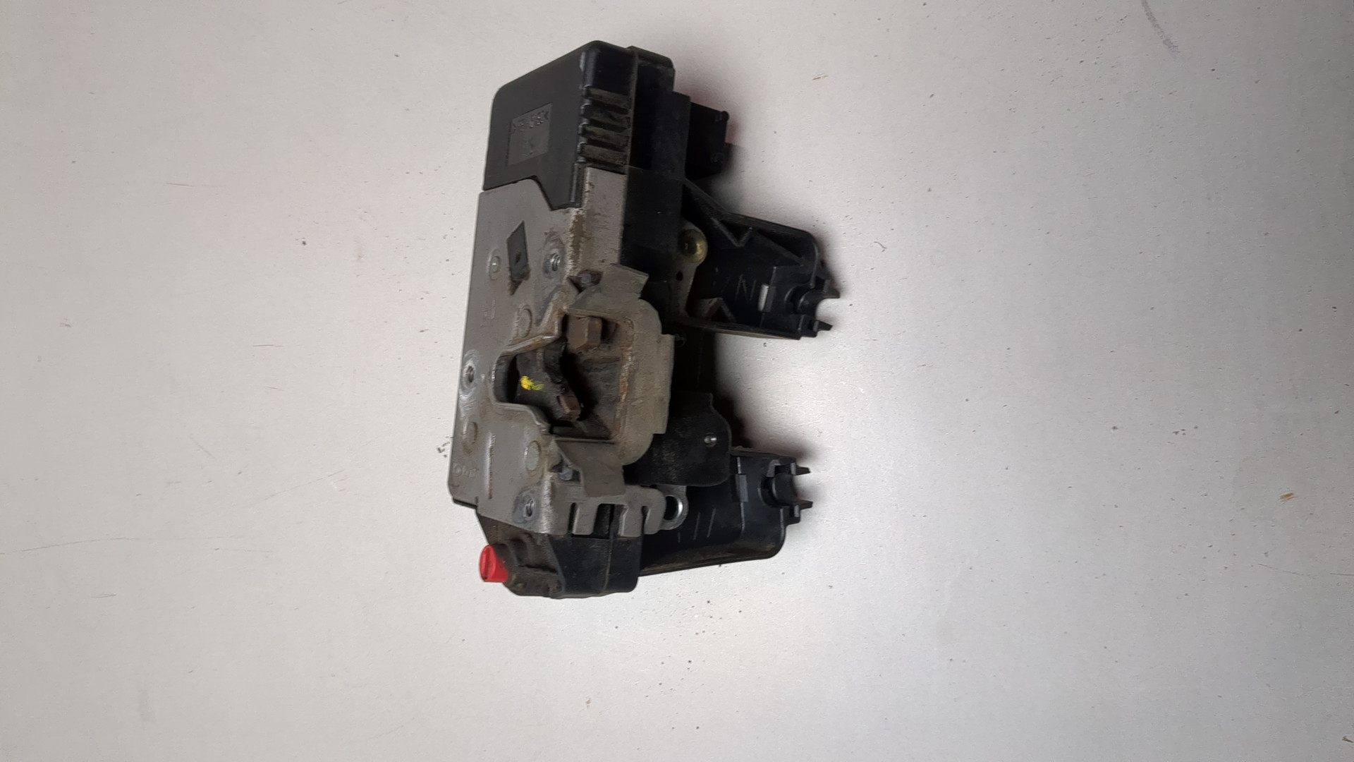 Замок двери сдвижной