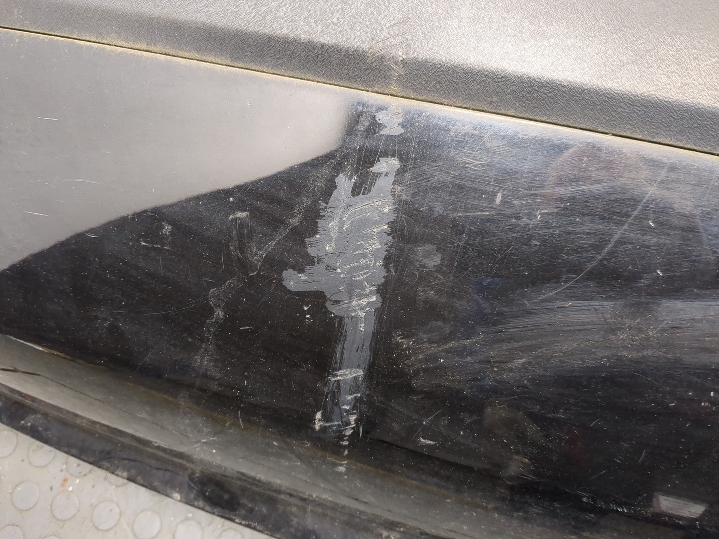 Бампер задний