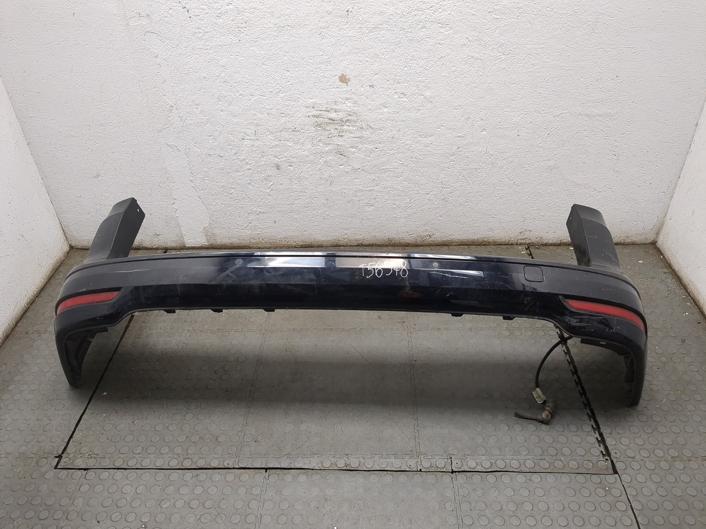 Бампер задний