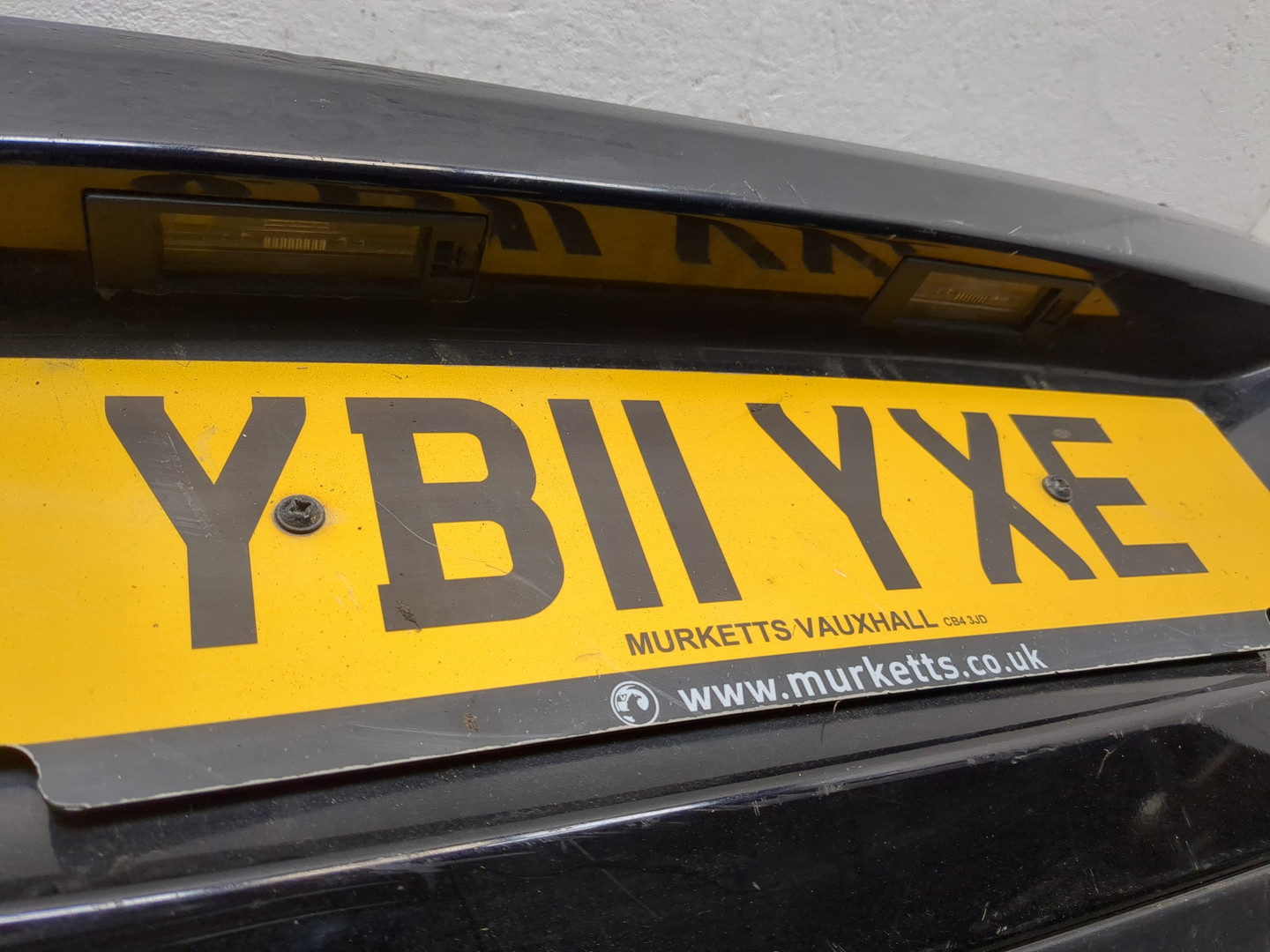 Бампер задний