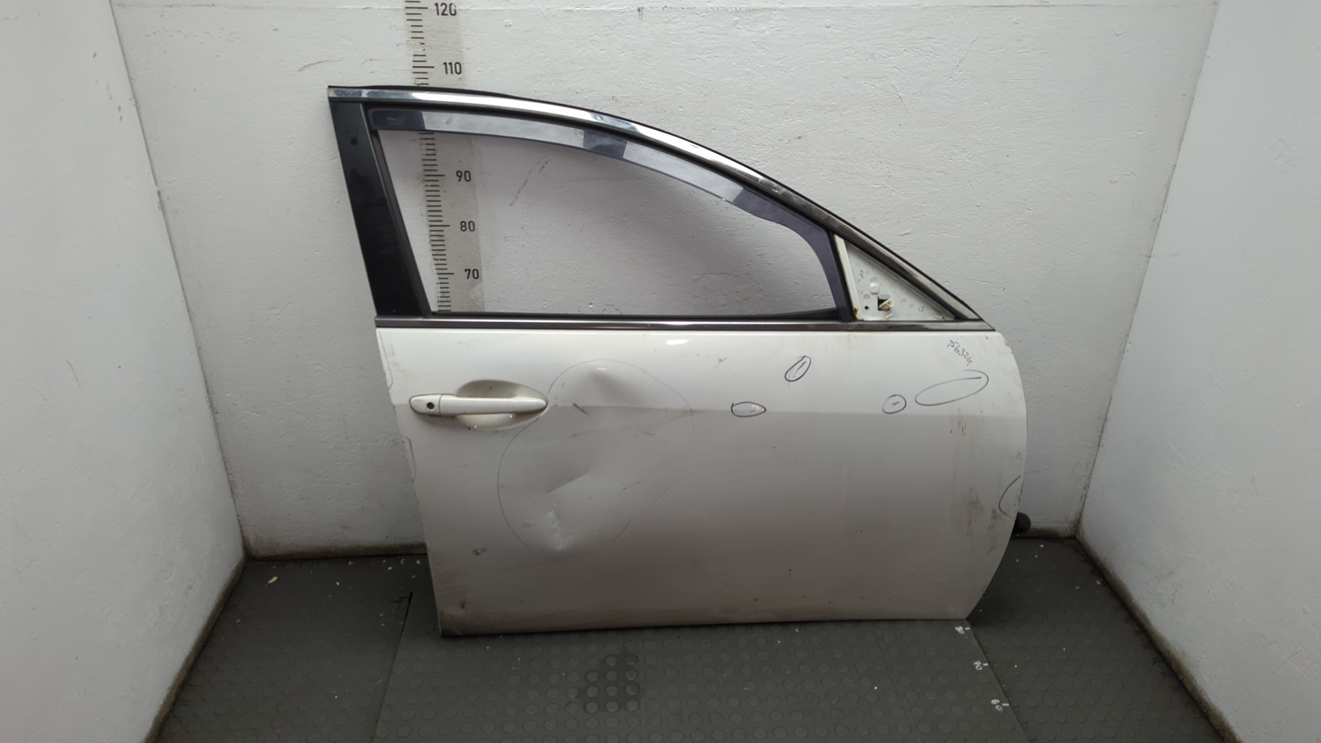 Дверь передняя правая