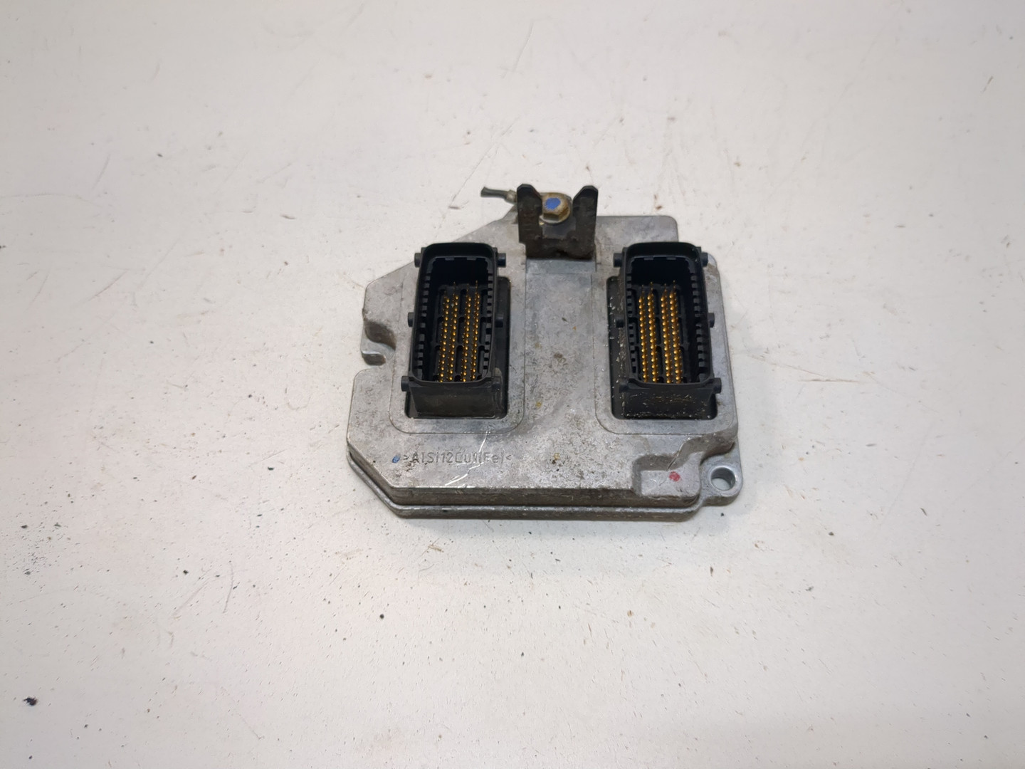 Блок управления двигателем