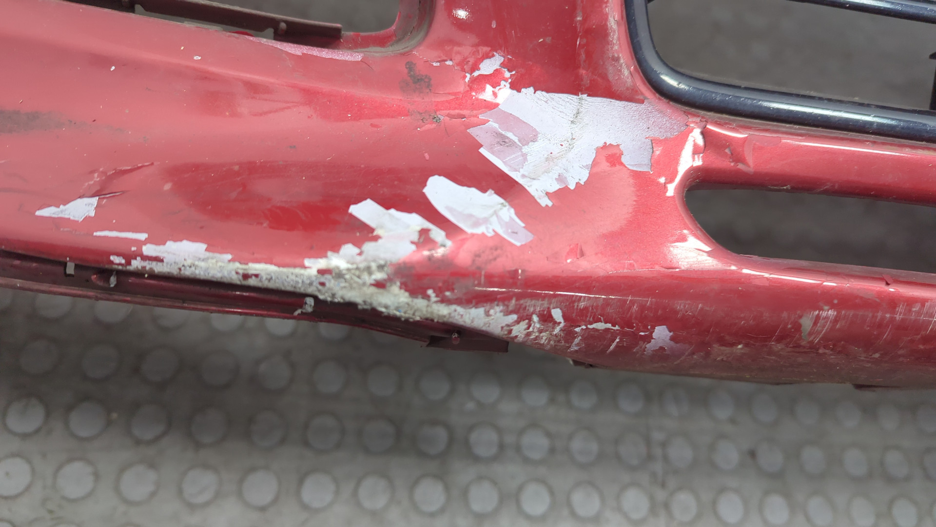 Бампер передний