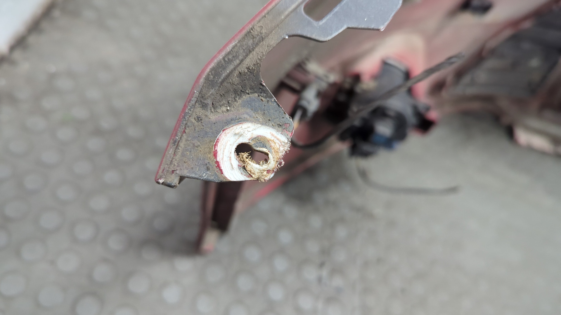 Бампер передний