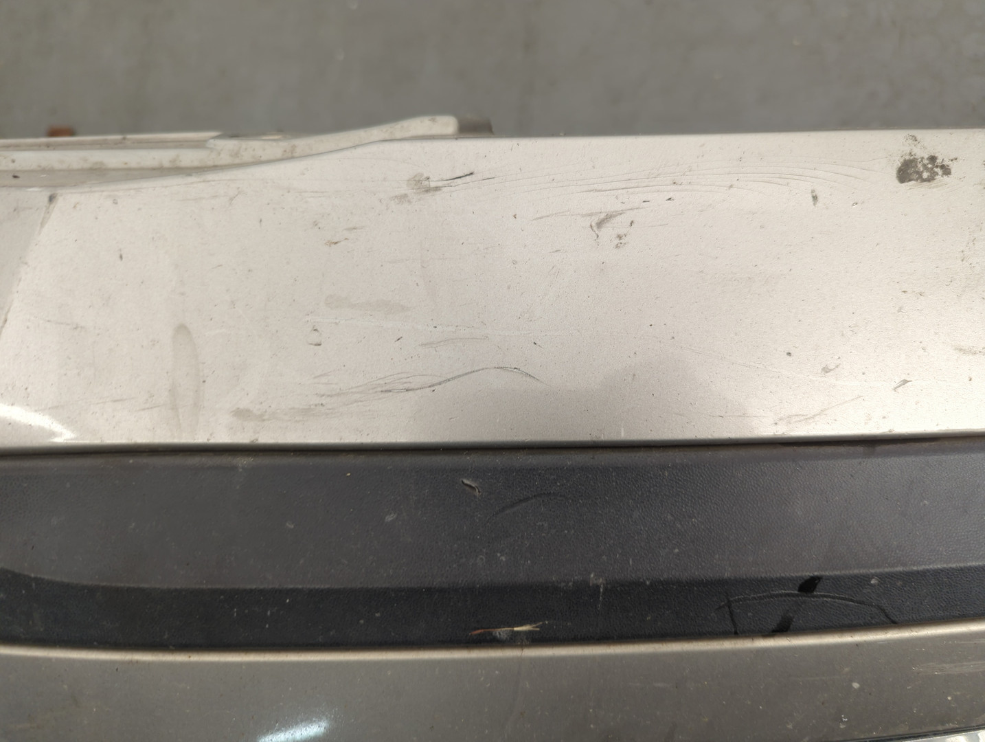 Бампер передний