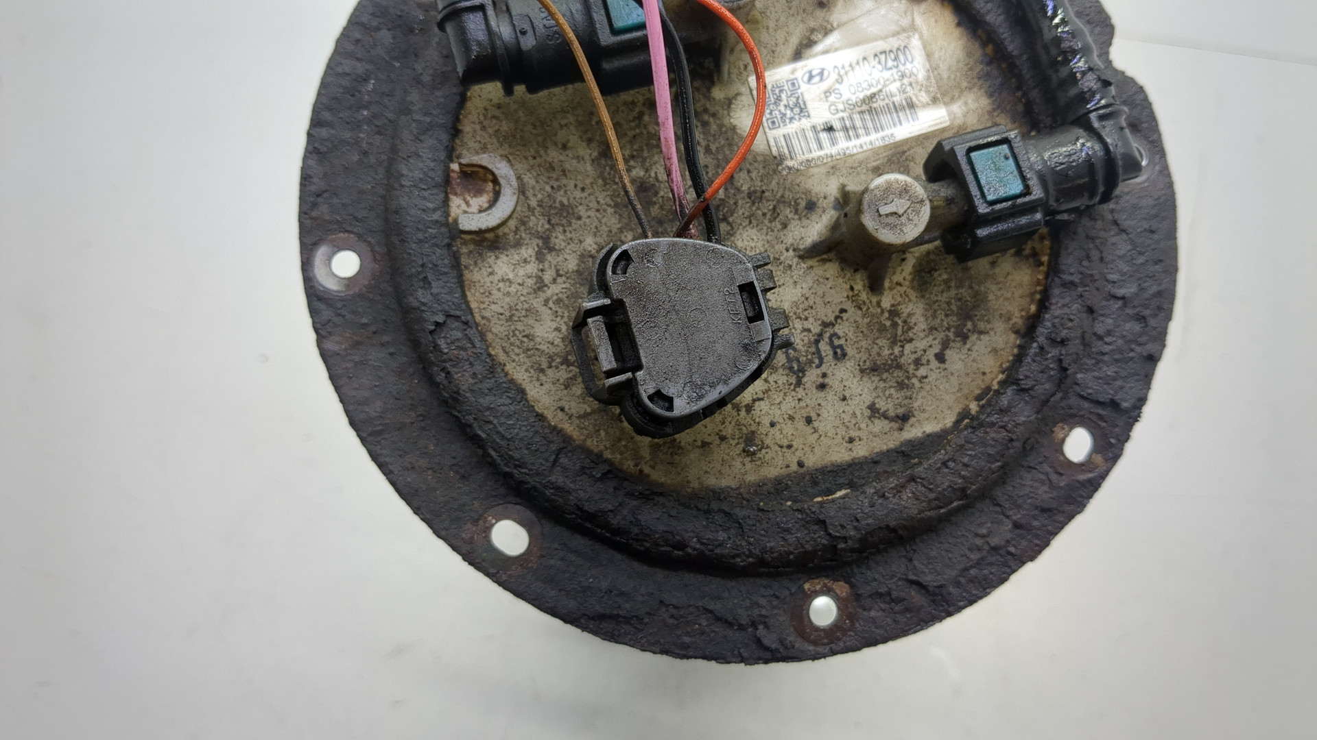 Насос топливный электрический