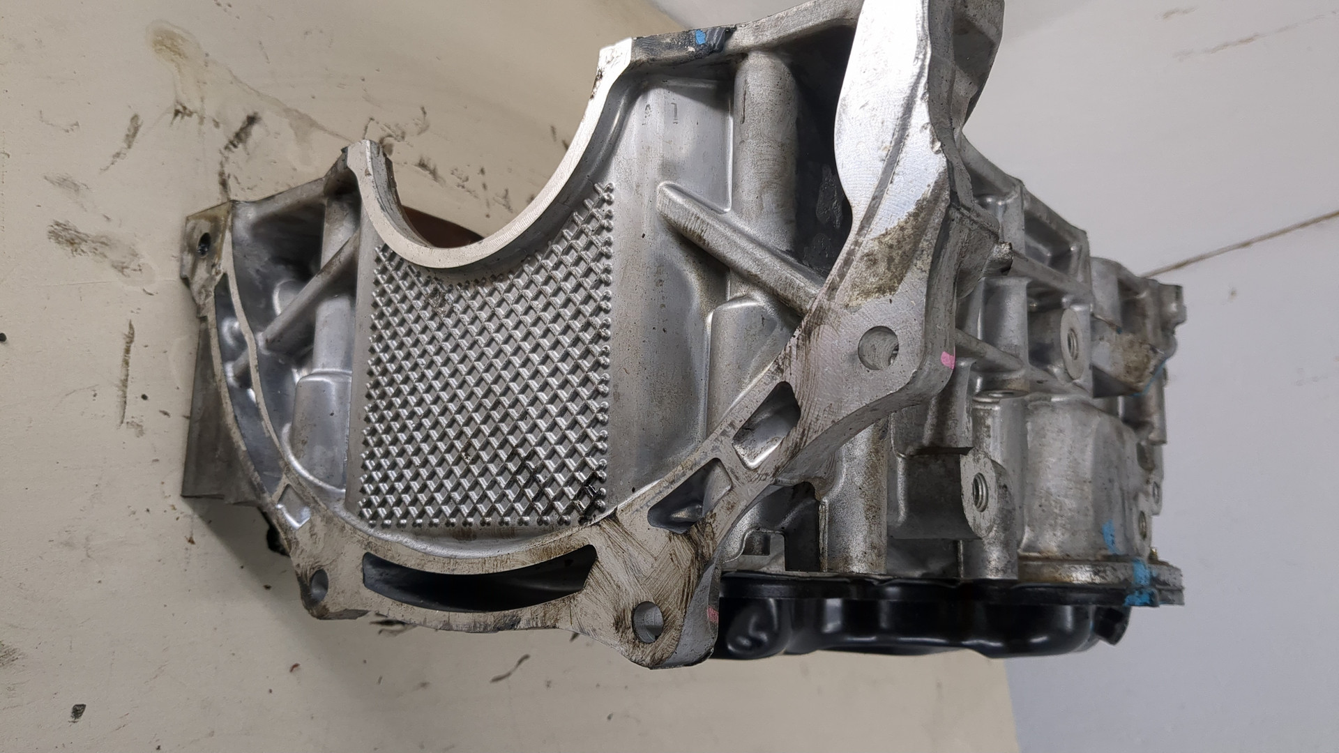 Поддон масляный двигателя (картер)