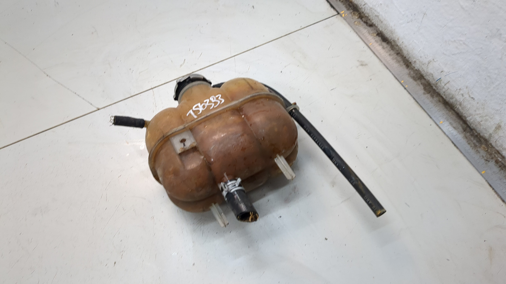 Бачок расширительный