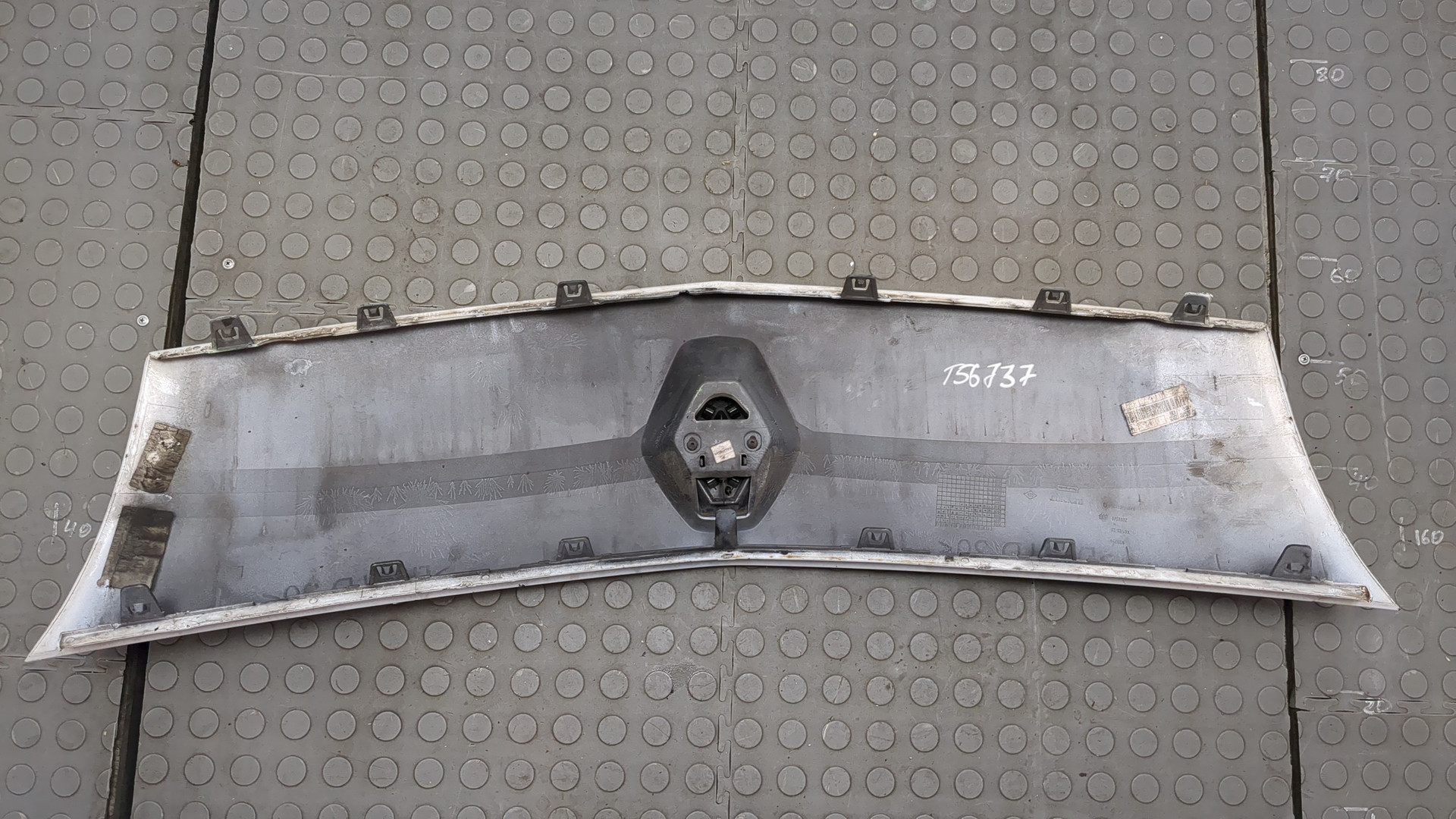 Решетка радиатора