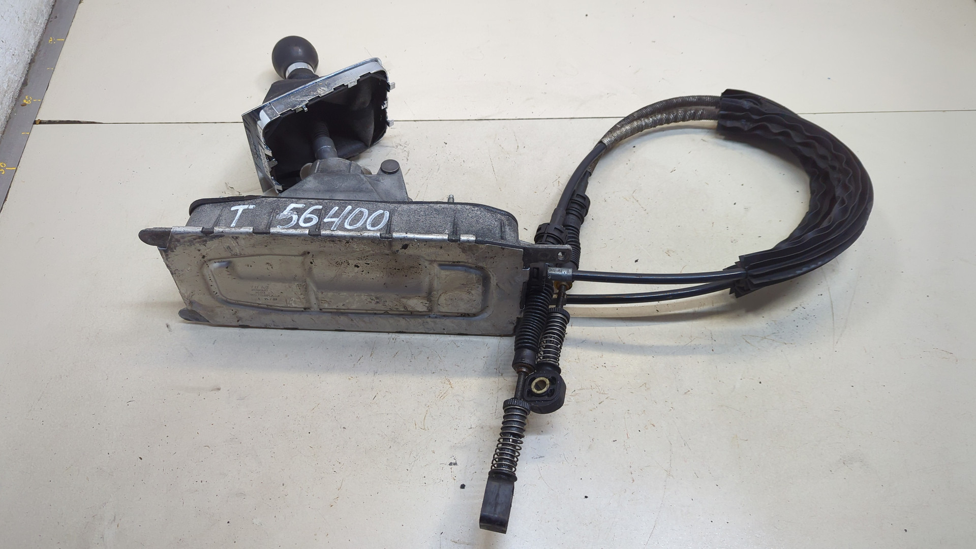 Кулиса МКПП / АКПП