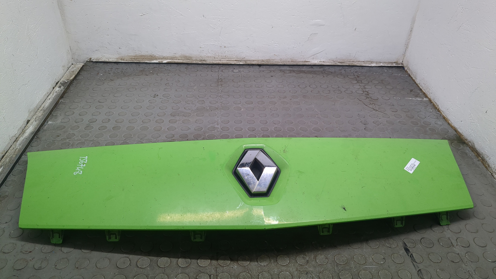 Решетка радиатора