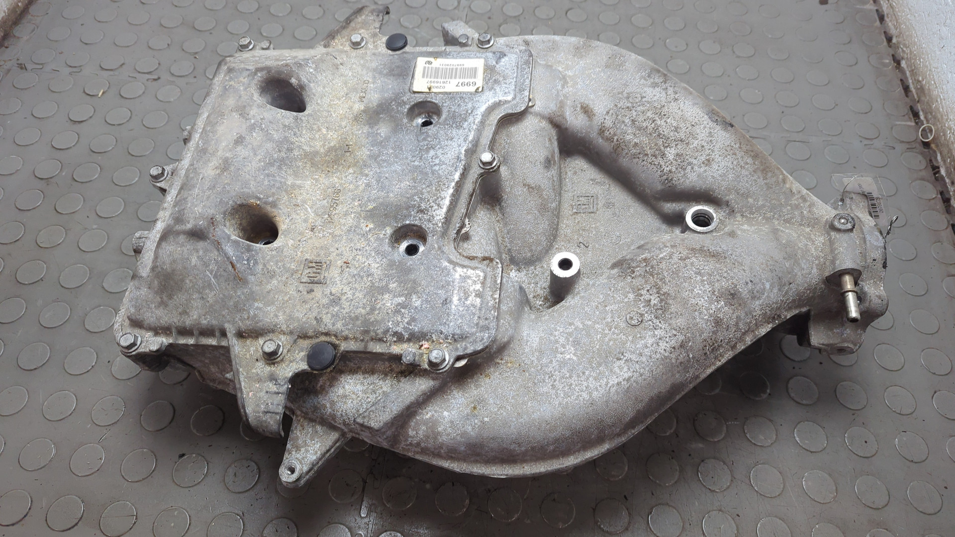 Коллектор впускной