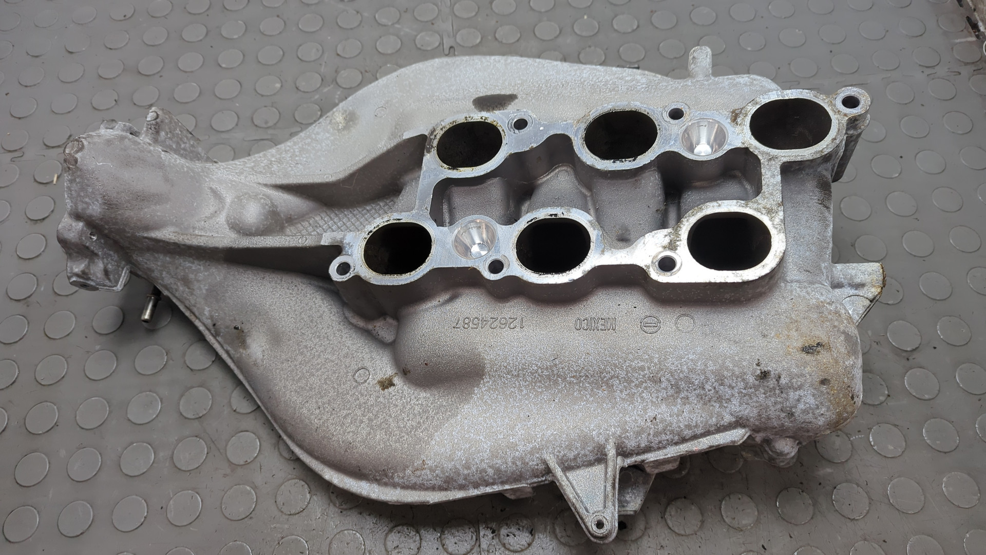 Коллектор впускной