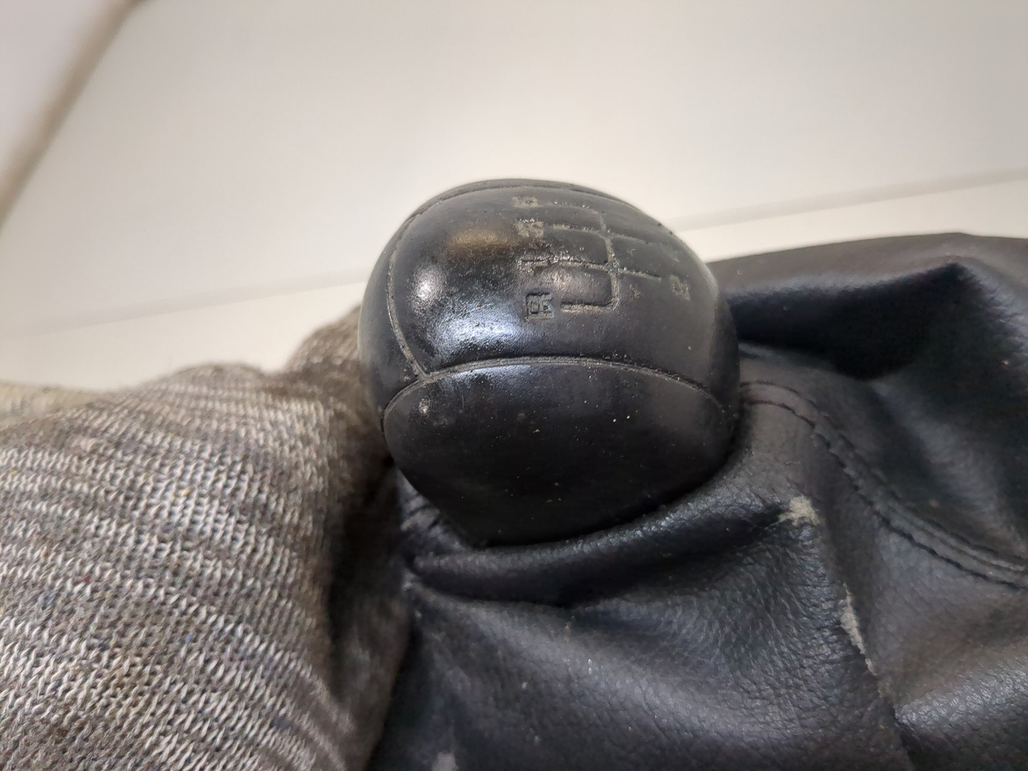 Кулиса МКПП / АКПП