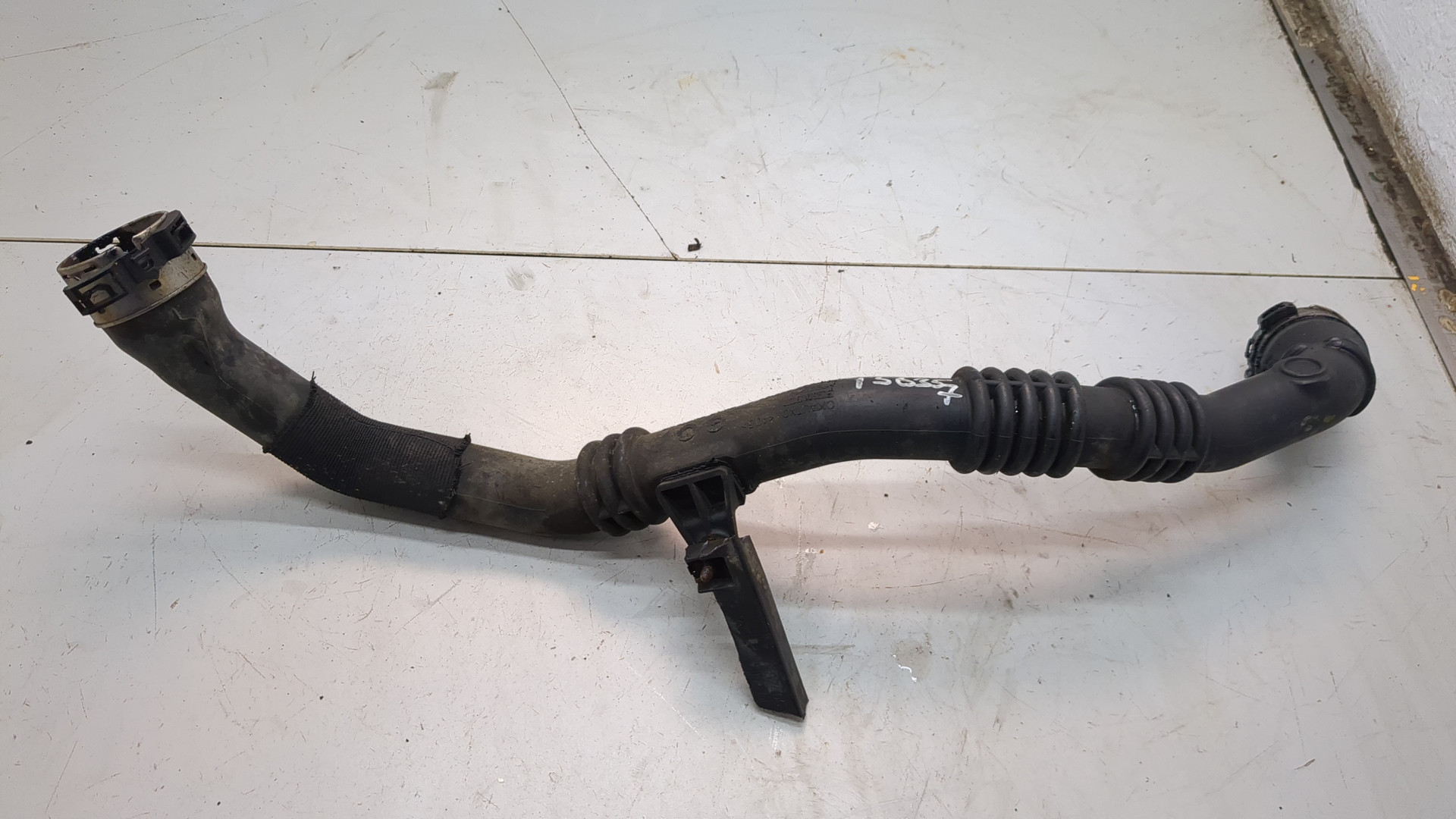 Патрубок интеркулера